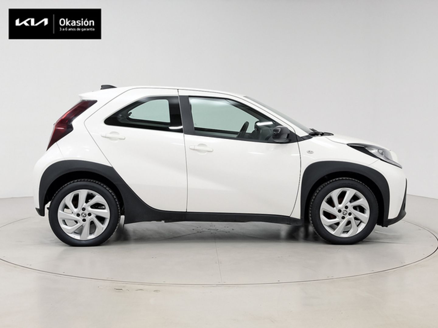 Toyota Aygo X Cross 1.0 VVT-I Play 53 kW (72 CV)