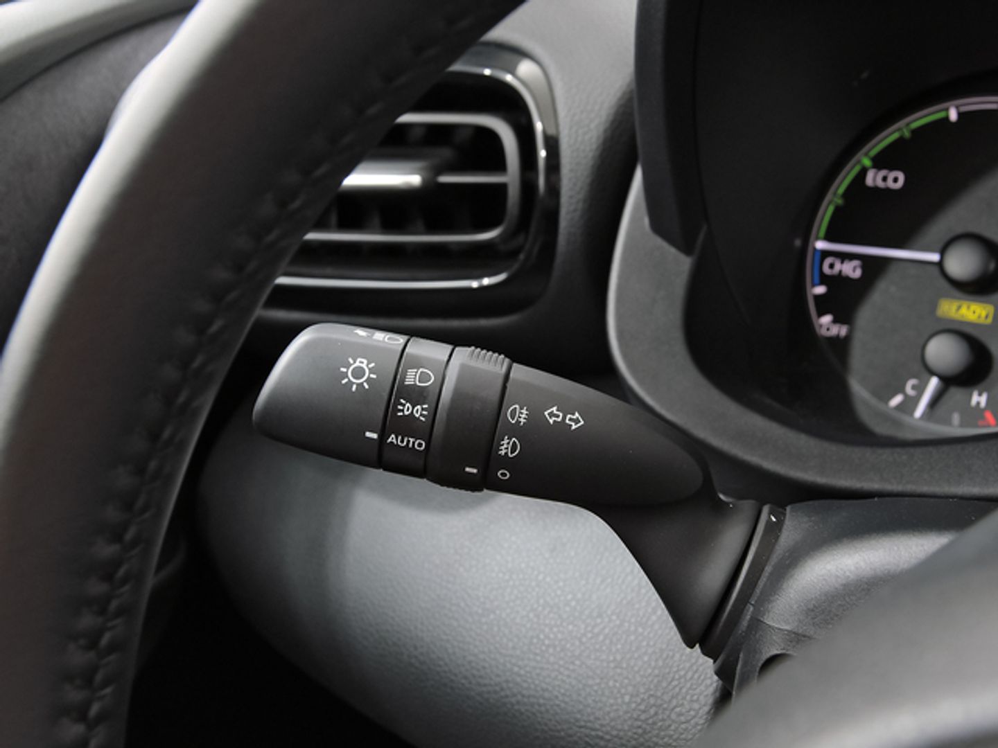 Toyota Yaris 120H Active Plus 85 kW (116 CV)
