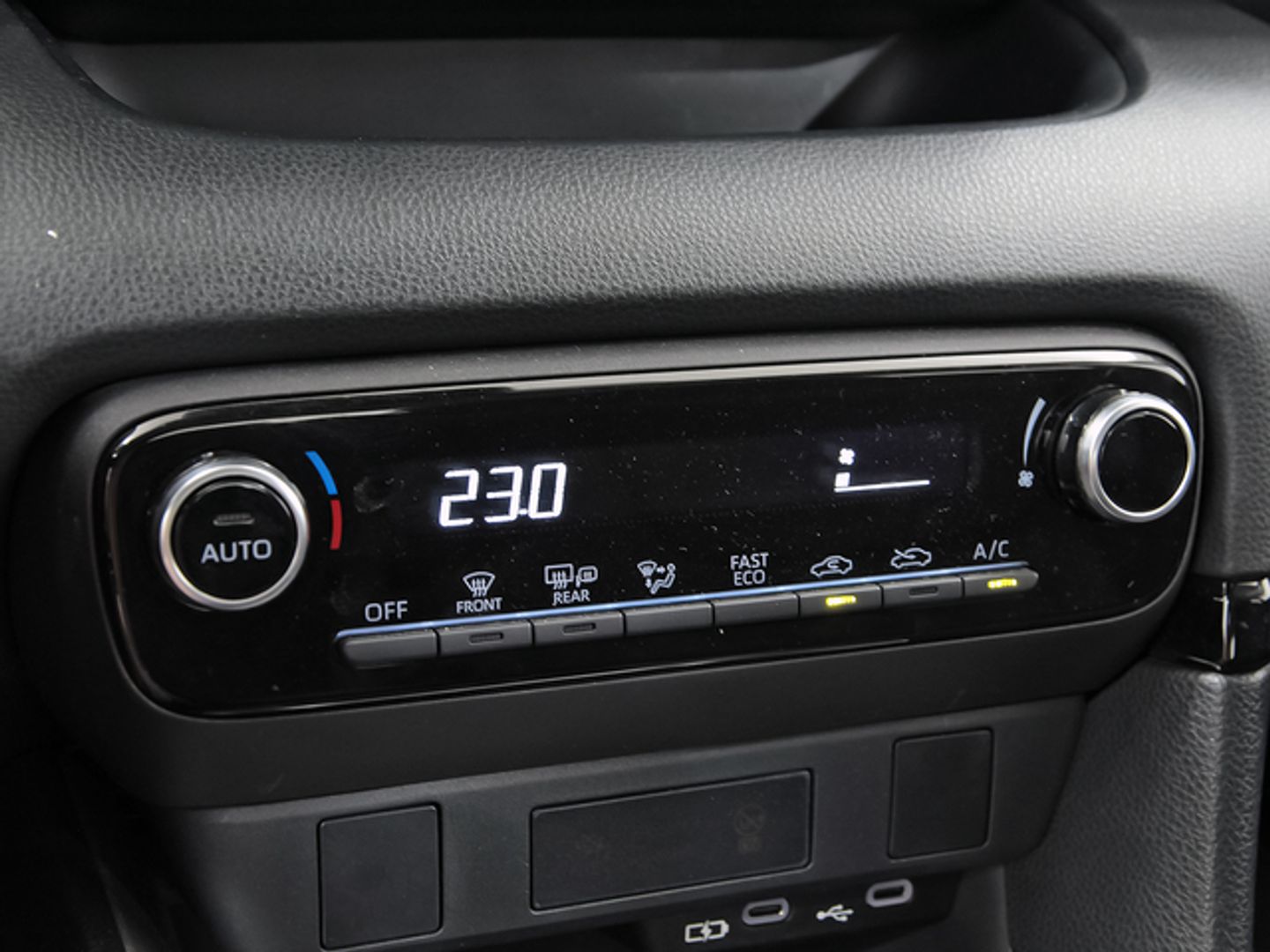 Toyota Yaris 120H Active Plus 85 kW (116 CV)
