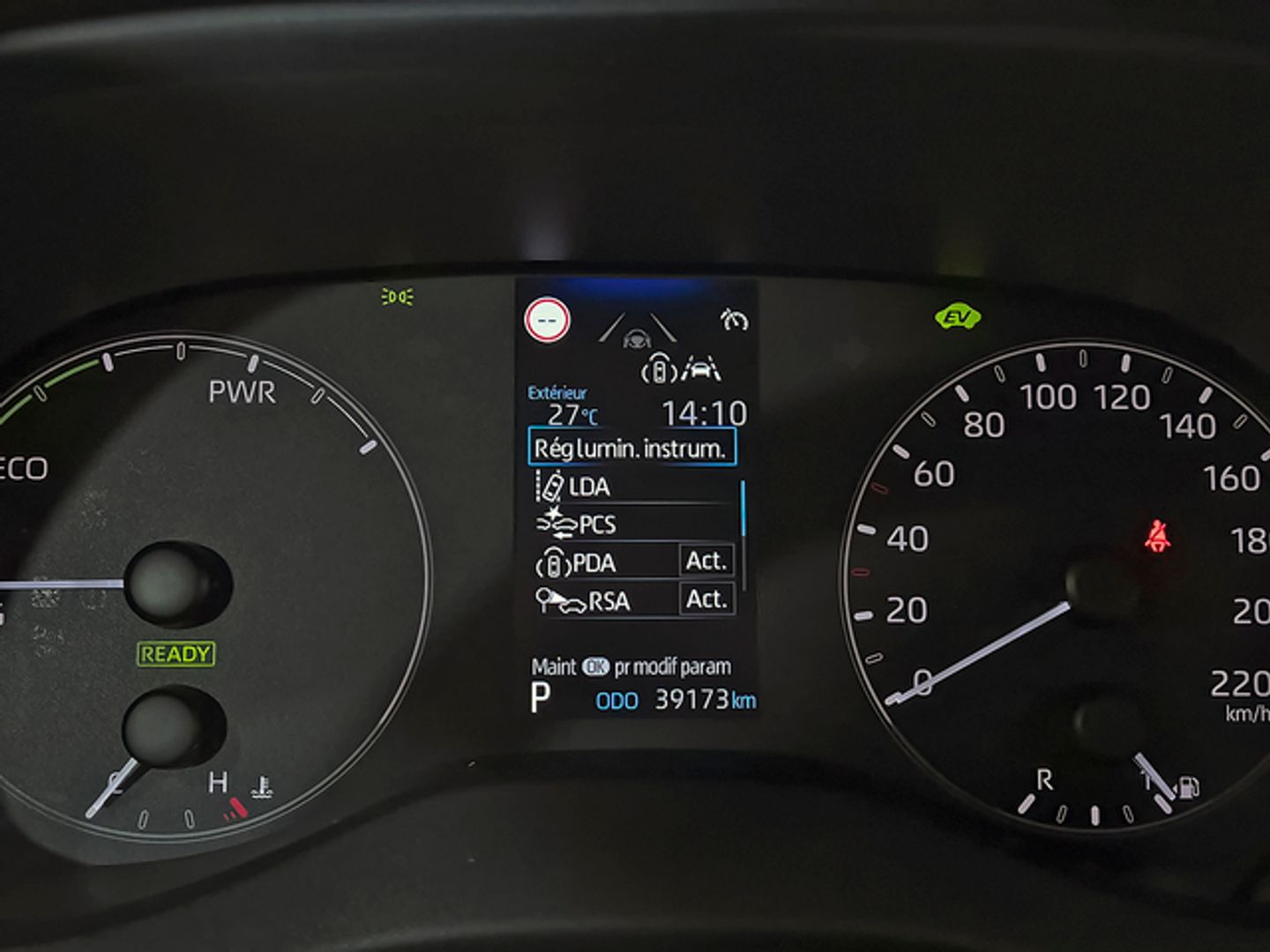 Toyota Yaris 120H Active Plus 85 kW (116 CV)