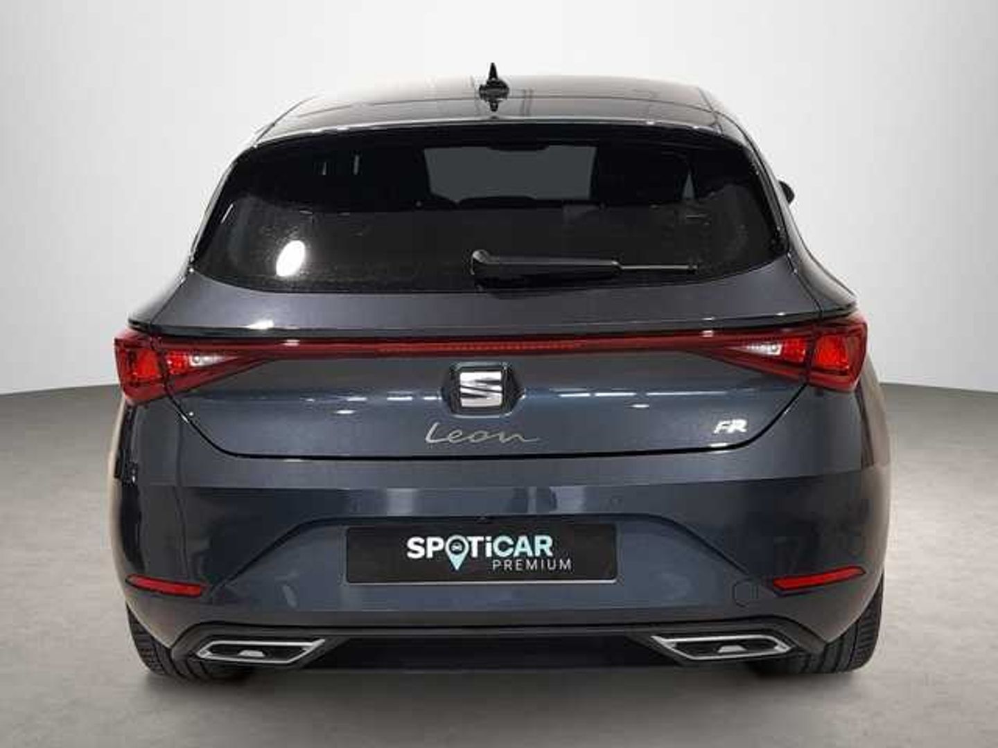 SEAT León 1.0 eTSI S&S FR 25 Aniversario DSG 81 kW (110 CV) Gris Sedan
