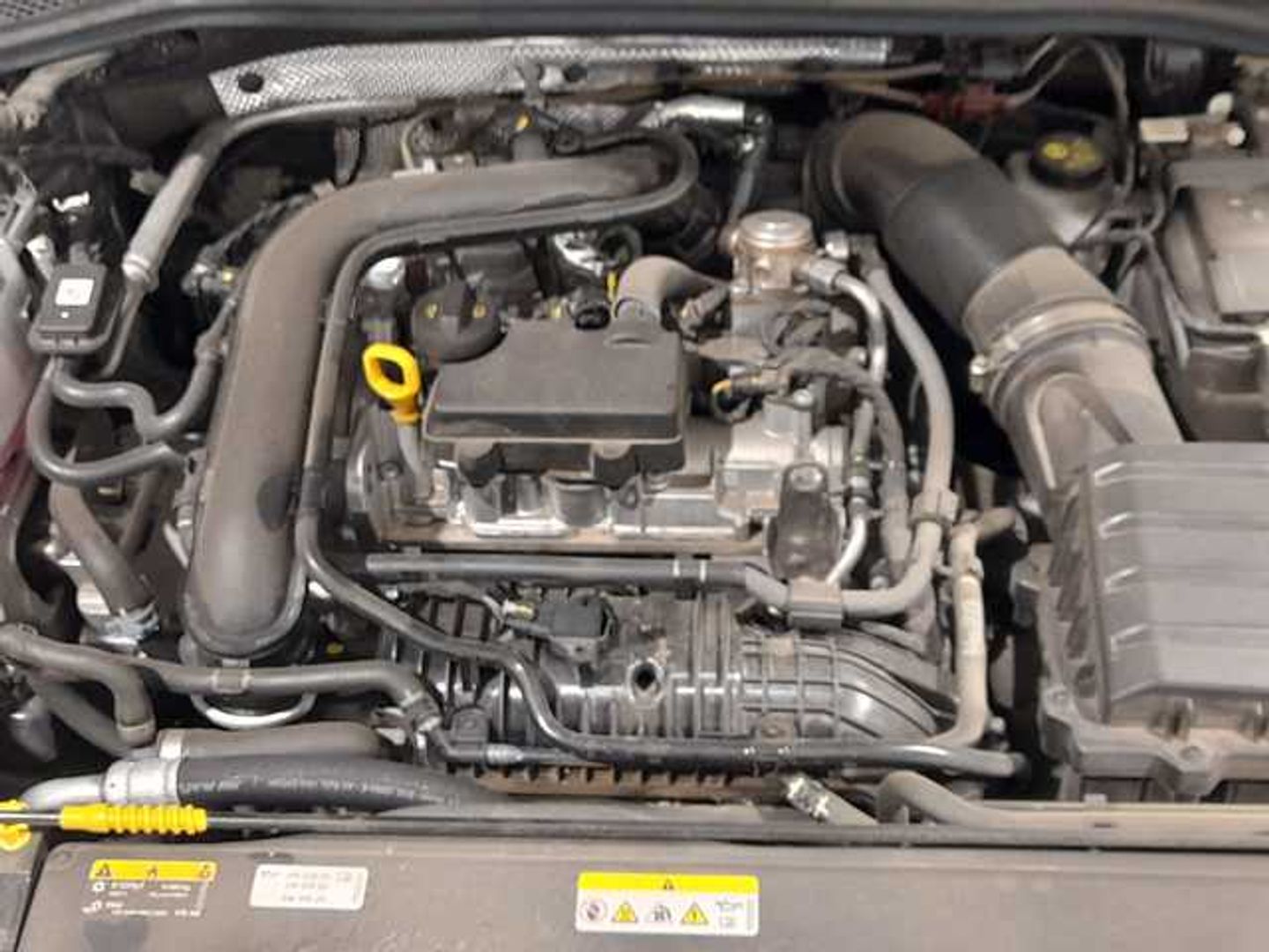 SEAT León 1.0 eTSI S&S FR 25 Aniversario DSG 81 kW (110 CV) Gris Sedan