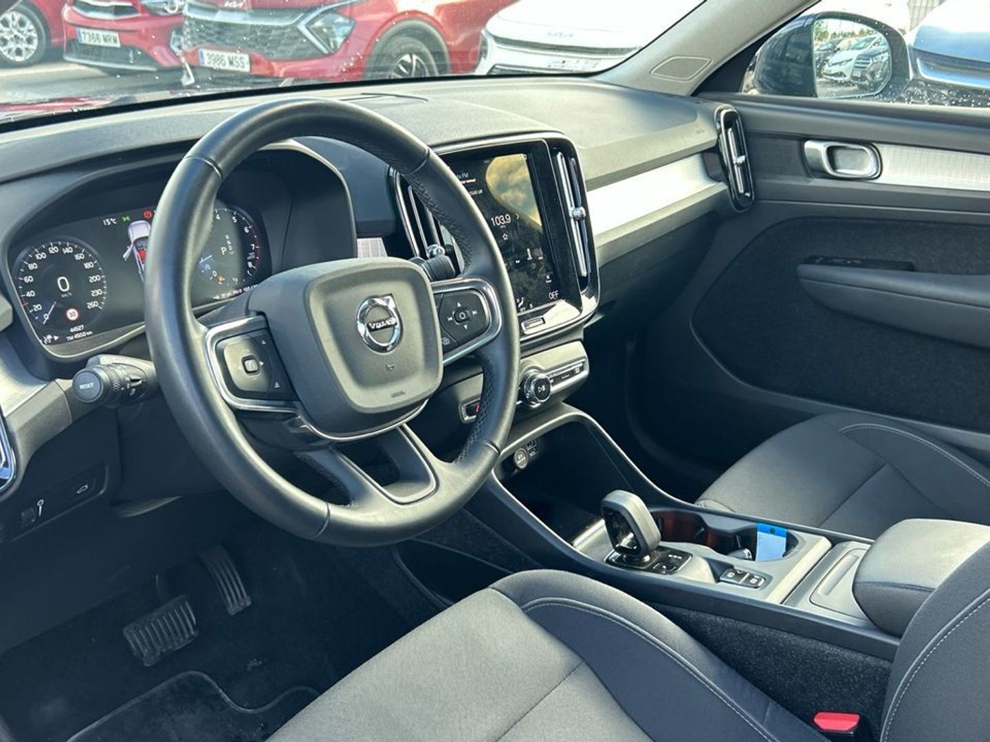 Volvo XC40 T3 Business Plus Auto 120 kW (163 CV) Azul SUV
