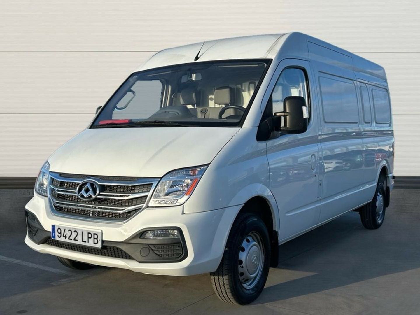 MAXUS V80 2.5 dCi L2 H2 98 kW (133 CV) Blanco Industrial