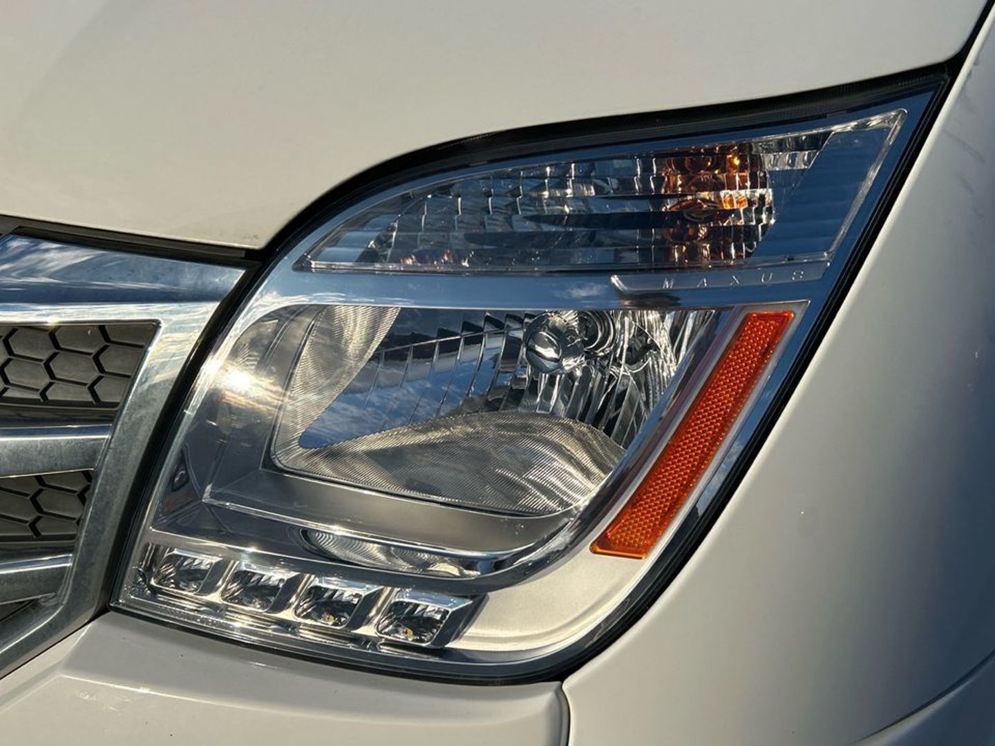 MAXUS V80 2.5 dCi L2 H2 98 kW (133 CV) Blanco Industrial