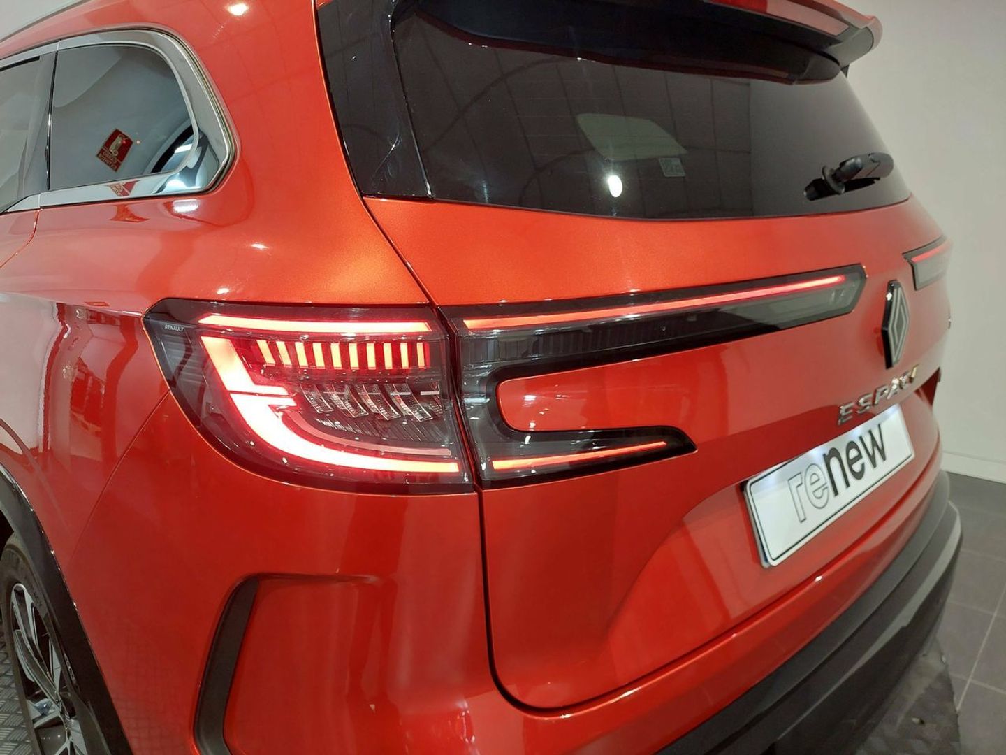 Renault Espace Techno E-Tech full hybrid 147 kW (200 CV)