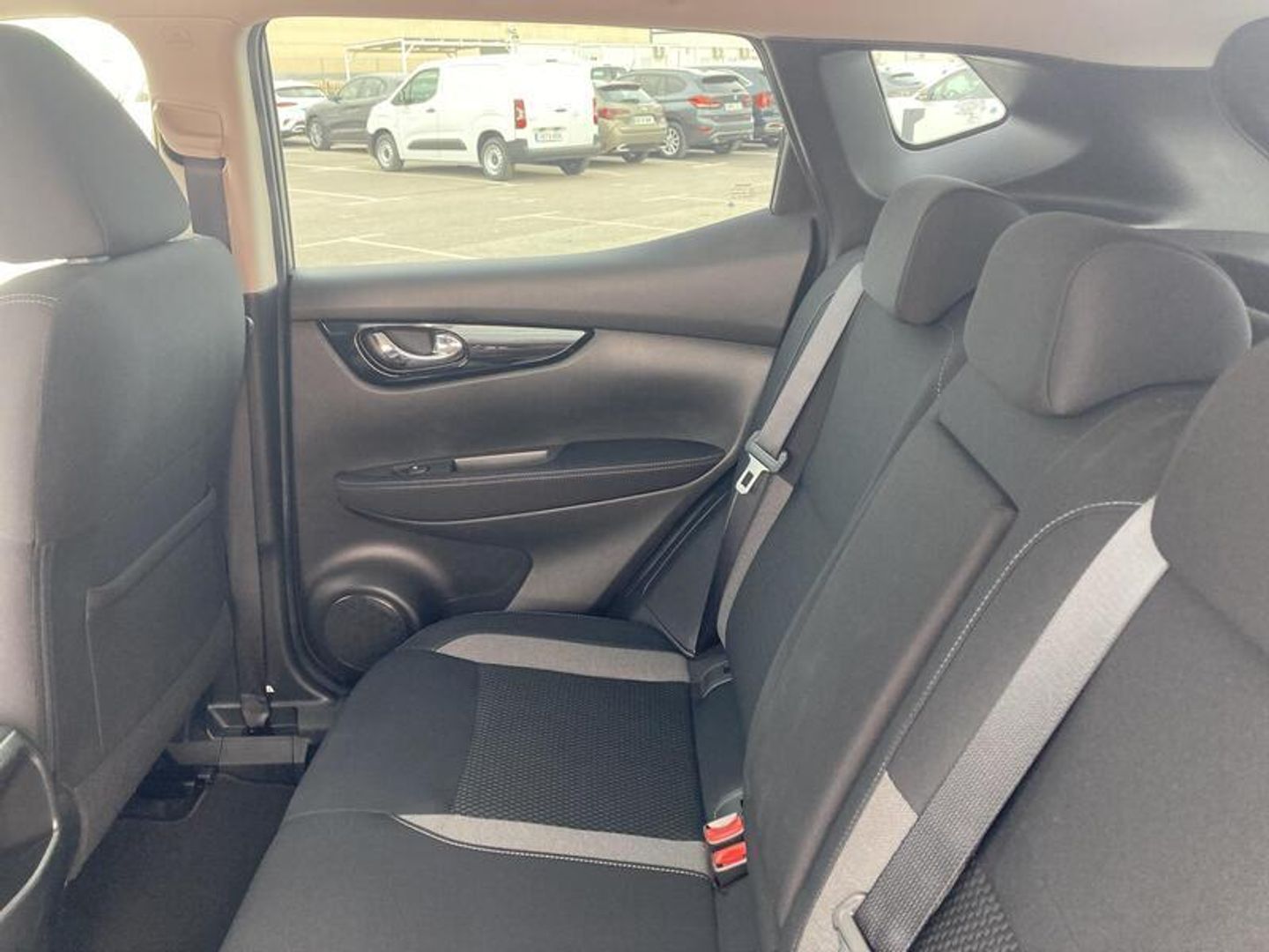 Nissan Qashqai DIG-T 140 Acenta 4x2 103 kW (140 CV) Gris SUV
