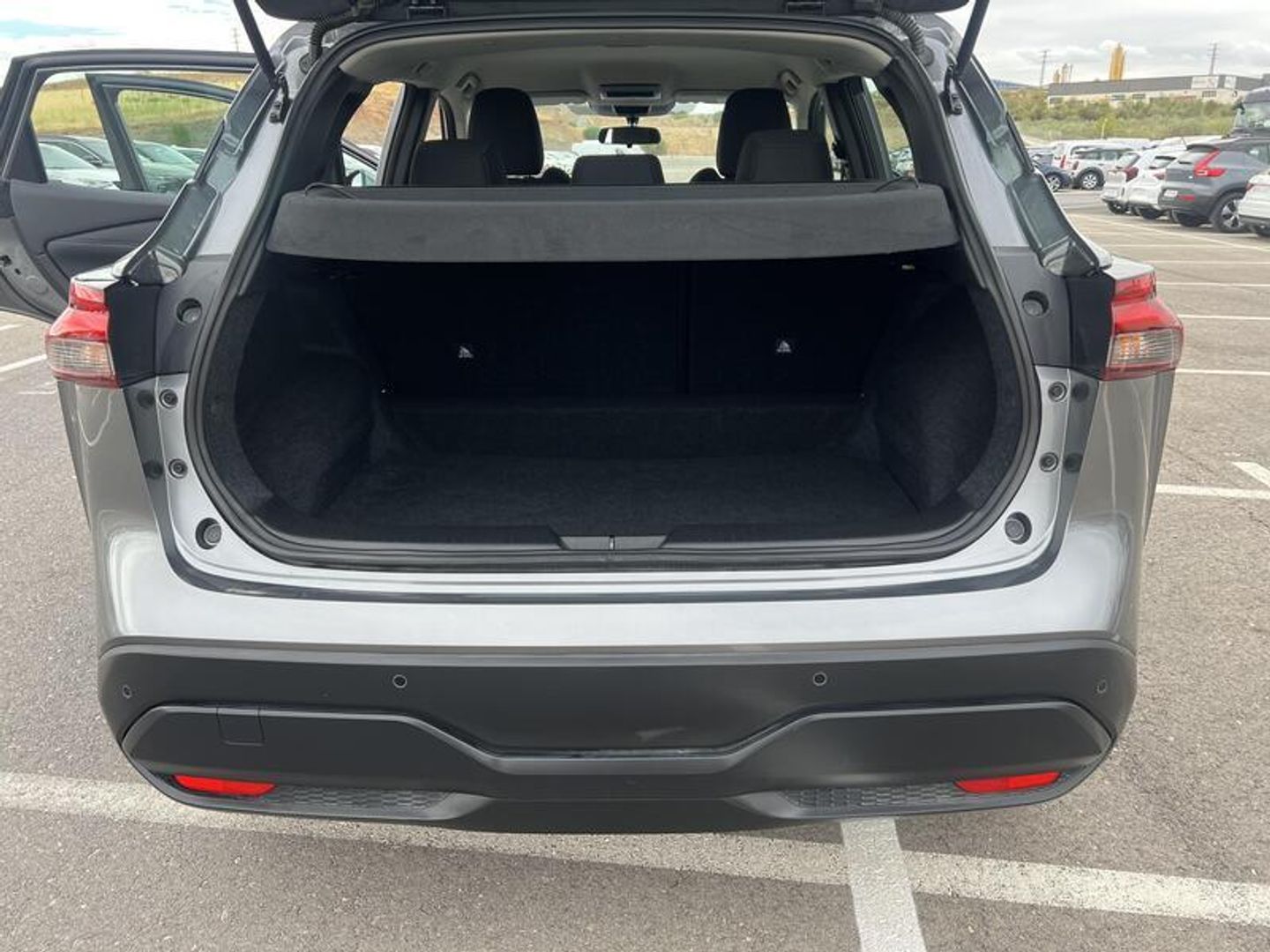 Nissan Qashqai DIG-T 158 mHEV Acenta Xtronic 116 kW (158 CV) Gris SUV