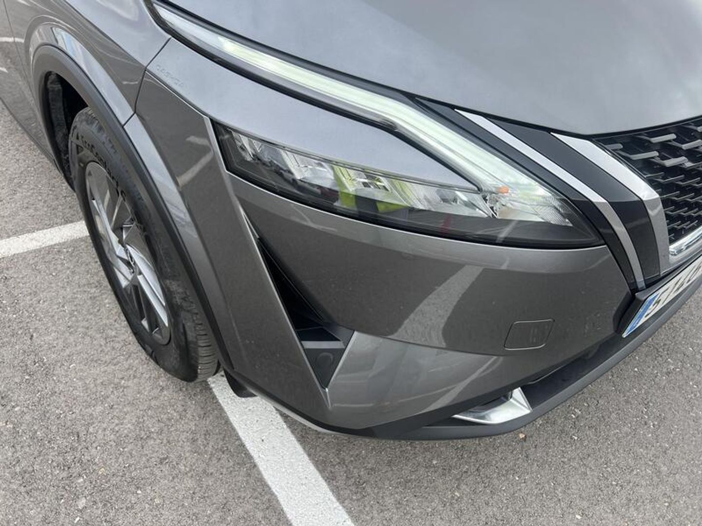 Nissan Qashqai DIG-T 158 mHEV Acenta Xtronic 116 kW (158 CV) Gris SUV