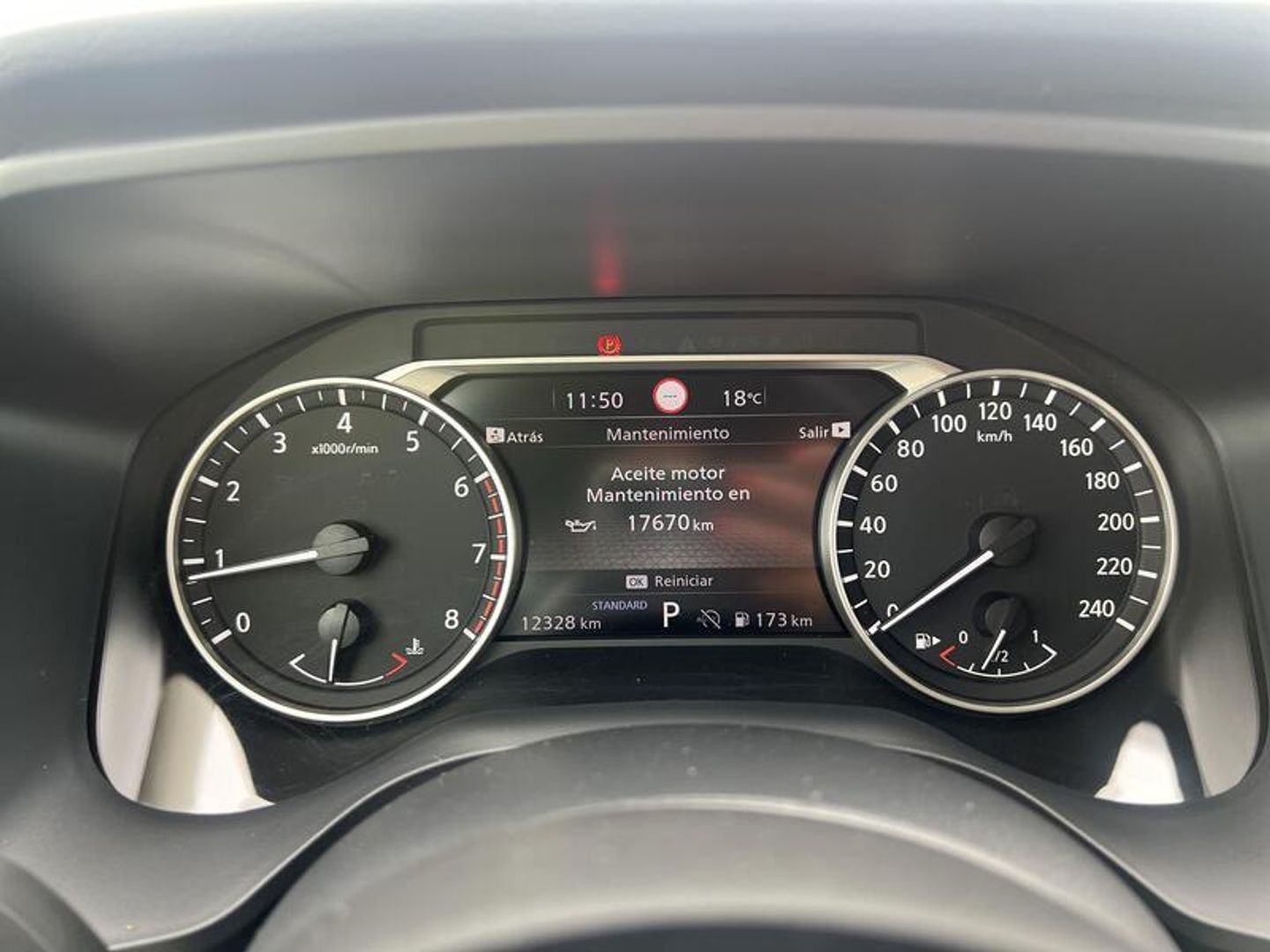 Nissan Qashqai DIG-T 158 mHEV Acenta Xtronic 116 kW (158 CV) Gris SUV