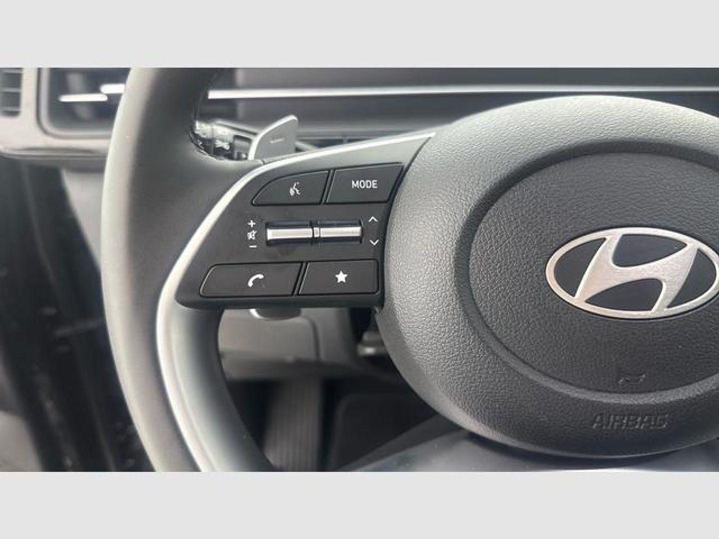 Hyundai Staria 1.6 HEV Style 4x2 9S 6AT 167 kW (225 CV) Negro Minivan