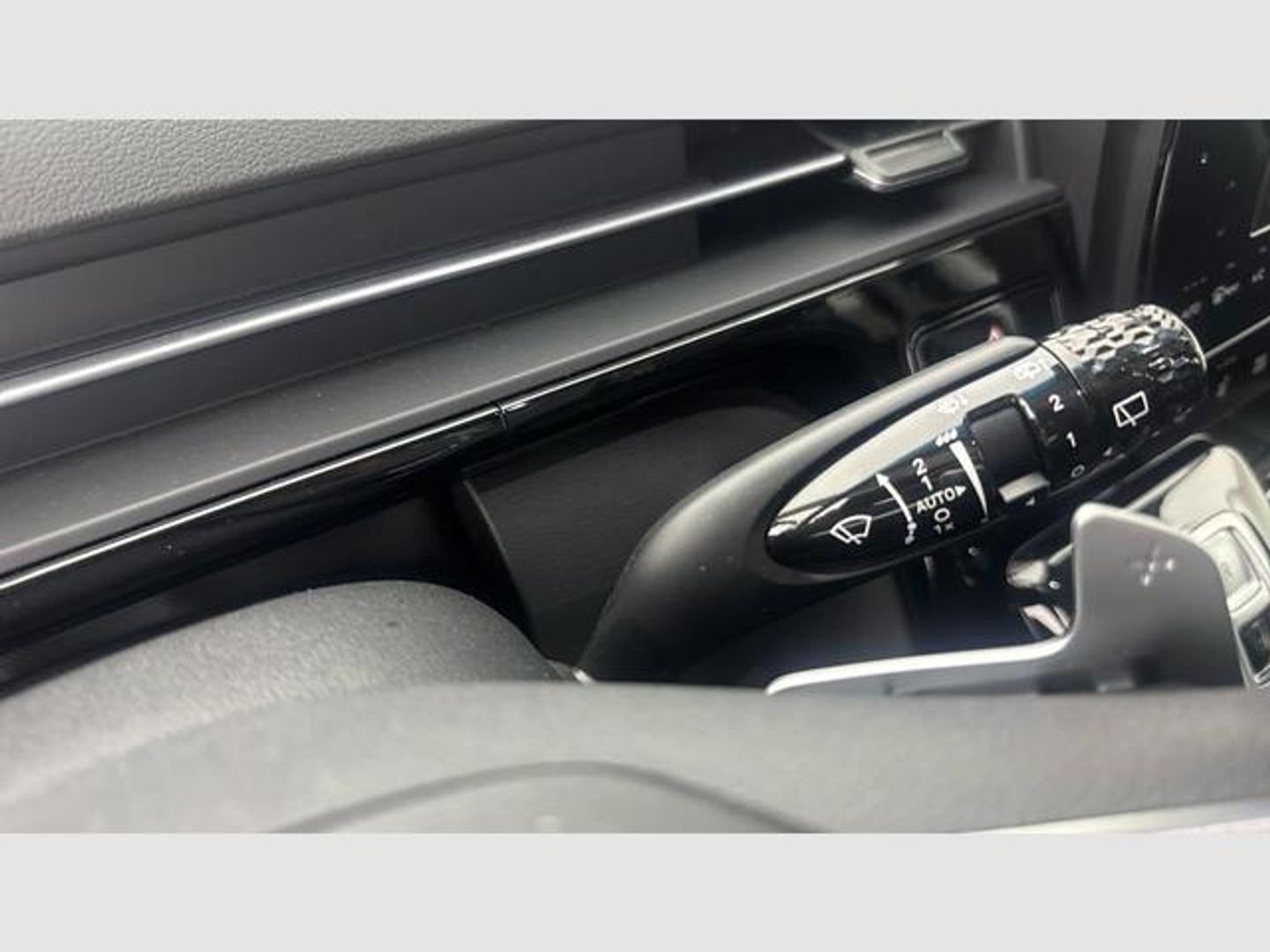 Hyundai Staria 1.6 HEV Style 4x2 9S 6AT 167 kW (225 CV) Negro Minivan