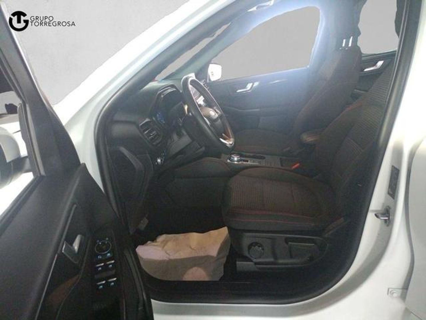 Ford Kuga 2.5 Duratec PHEV ST-Line Auto 165 kW (225 CV) Blanco SUV