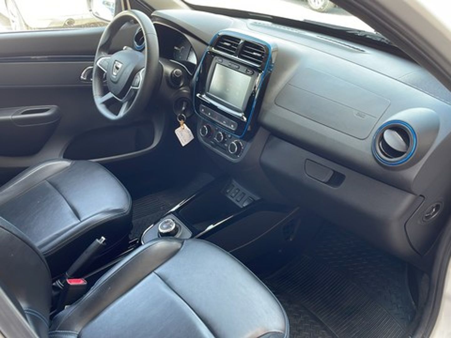 Dacia Spring Comfort Electric 33 kW (45 CV) Blanco Sedan