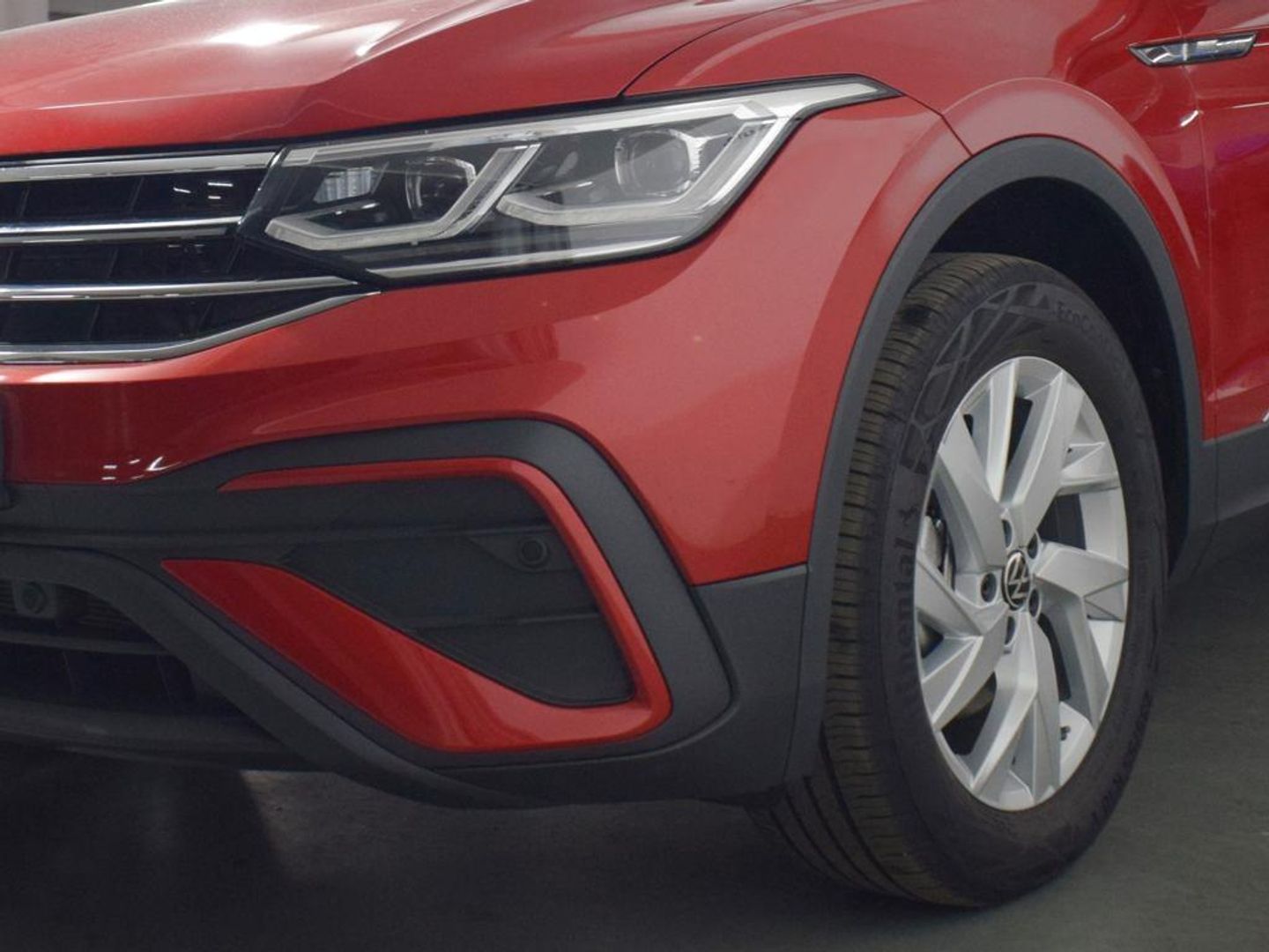Volkswagen Tiguan Allspace Life 2.0 TDI 110 kW (150 CV) DSG Rojo SUV