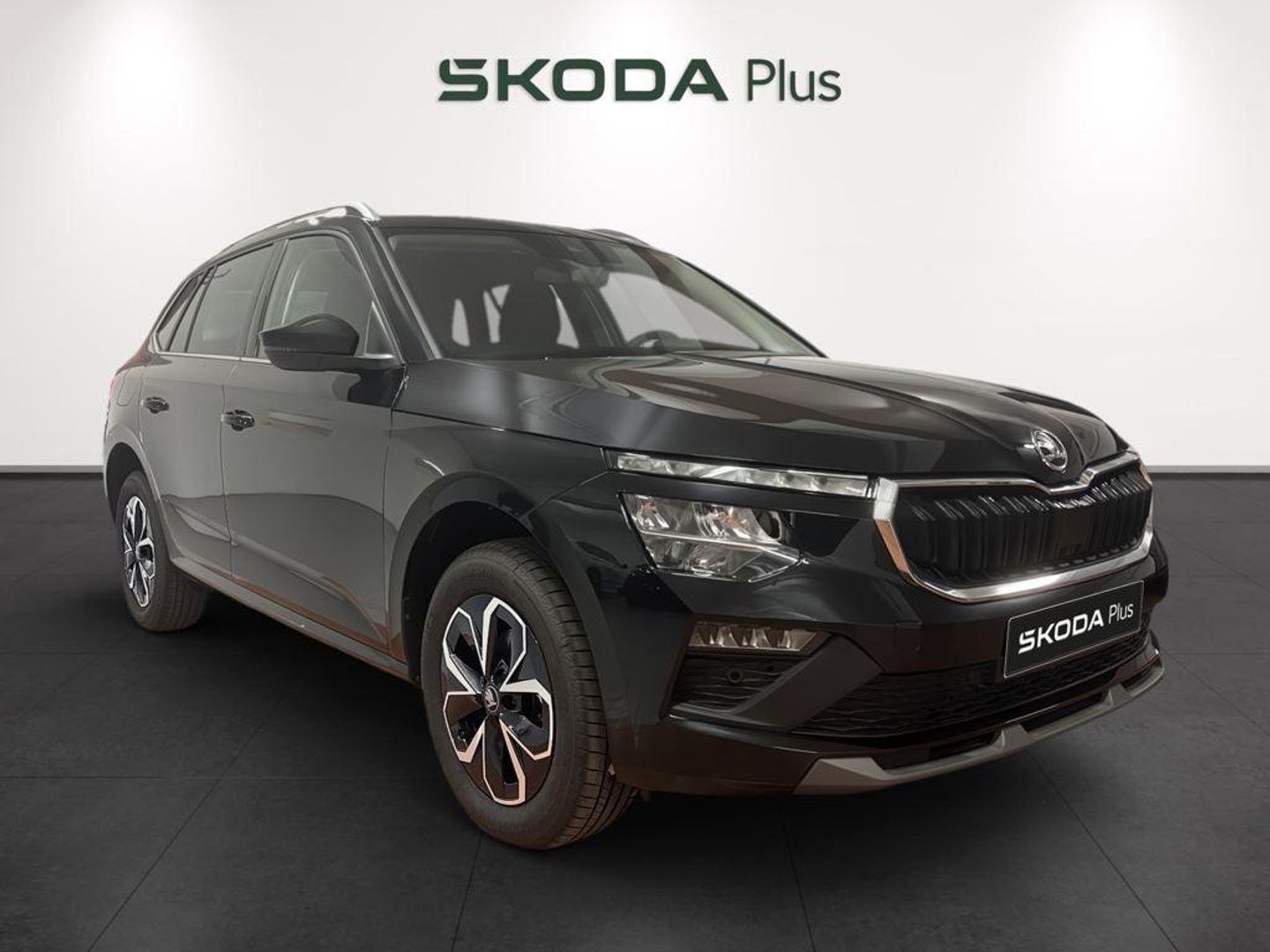 Skoda Kamiq 1.0 TSI Selection DSG 85 kW (115 CV) Negro SUV
