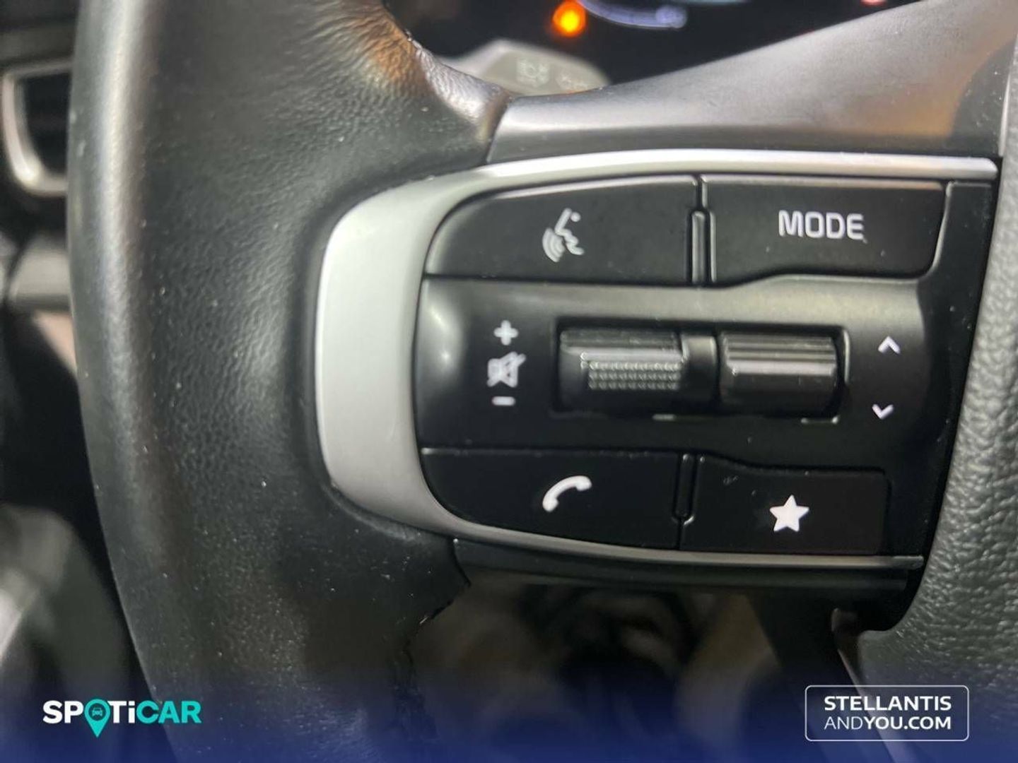 Kia Sportage 1.6 T-GDi MHEV Drive 4x2 118 kW (160 CV) Verde SUV