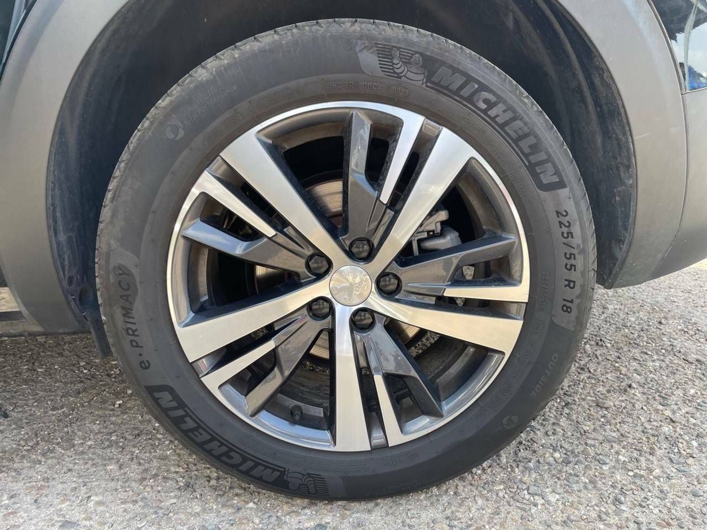 Peugeot 5008 BlueHDi 130 S&S Allure EAT8 96 kW (130 CV)