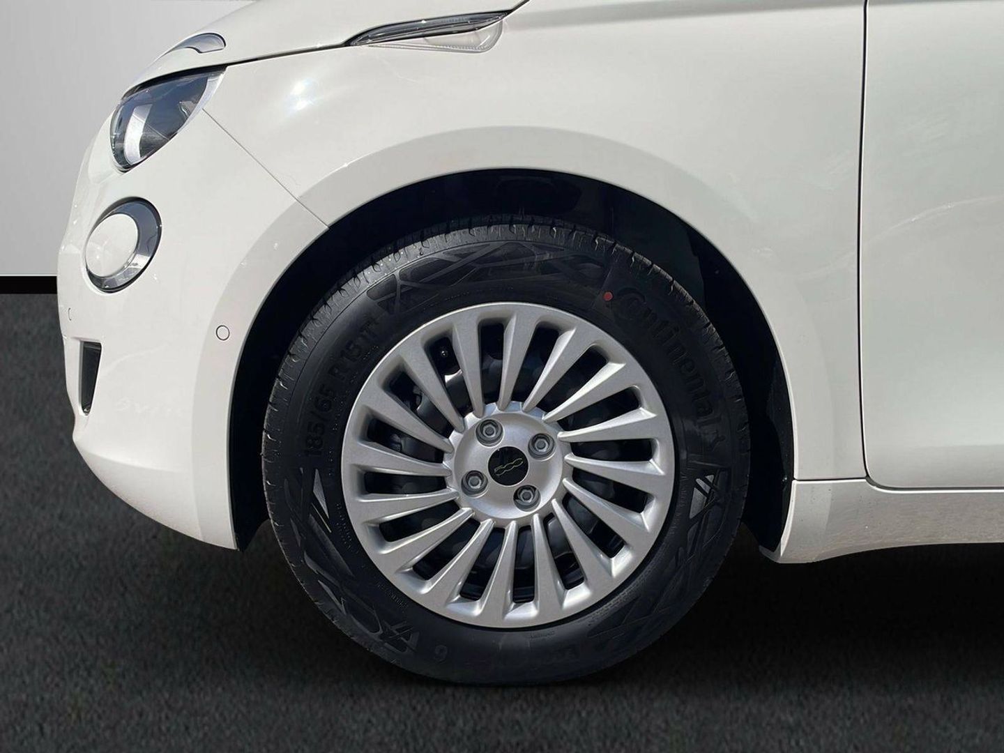 Fiat 500 Electrico Monotrim 320km 87 kW (118 CV)