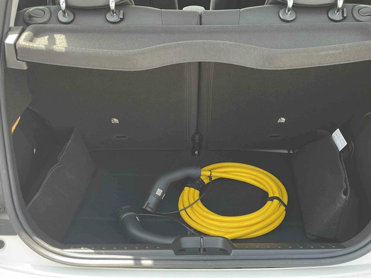 Fiat 500 Electrico Monotrim 320km 87 kW (118 CV)