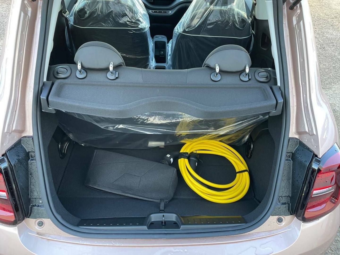 Fiat 500 Electrico Monotrim 320km 87 kW (118 CV)