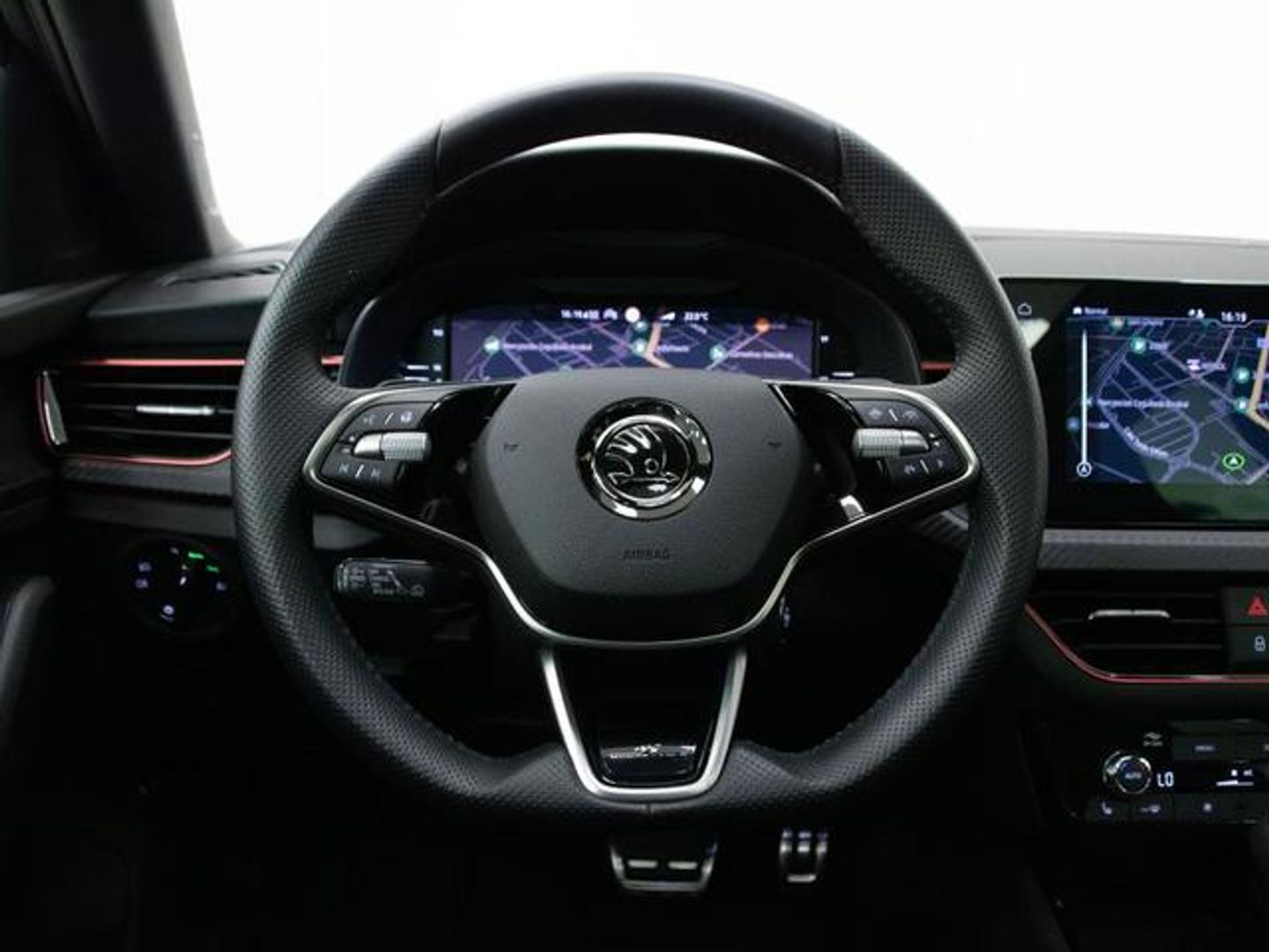 Skoda Scala 1.5 TSI Montecarlo DSG 110 kW (150 CV)