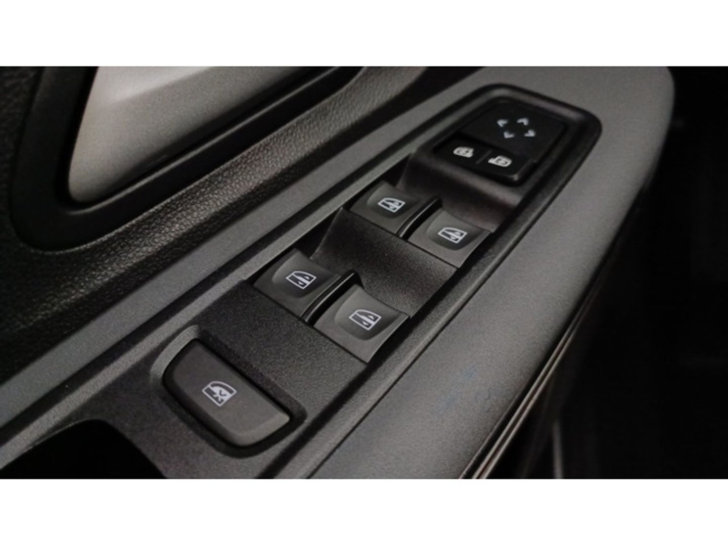 Dacia Jogger Extreme Hybrid 104 kW (140 CV) 7 Plazas Gris Familiar