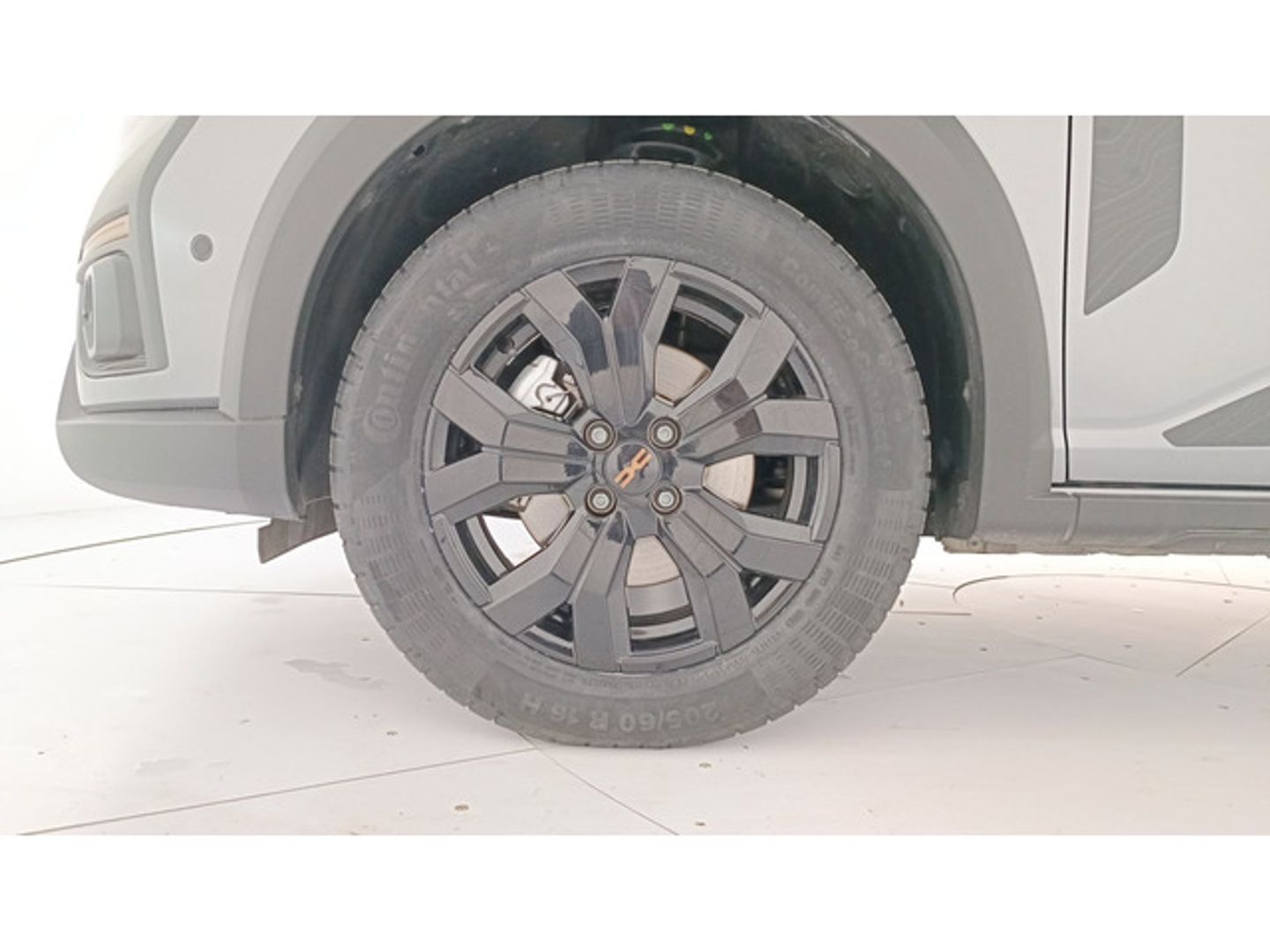 Dacia Jogger Extreme Hybrid 104 kW (140 CV) 7 Plazas Gris Familiar