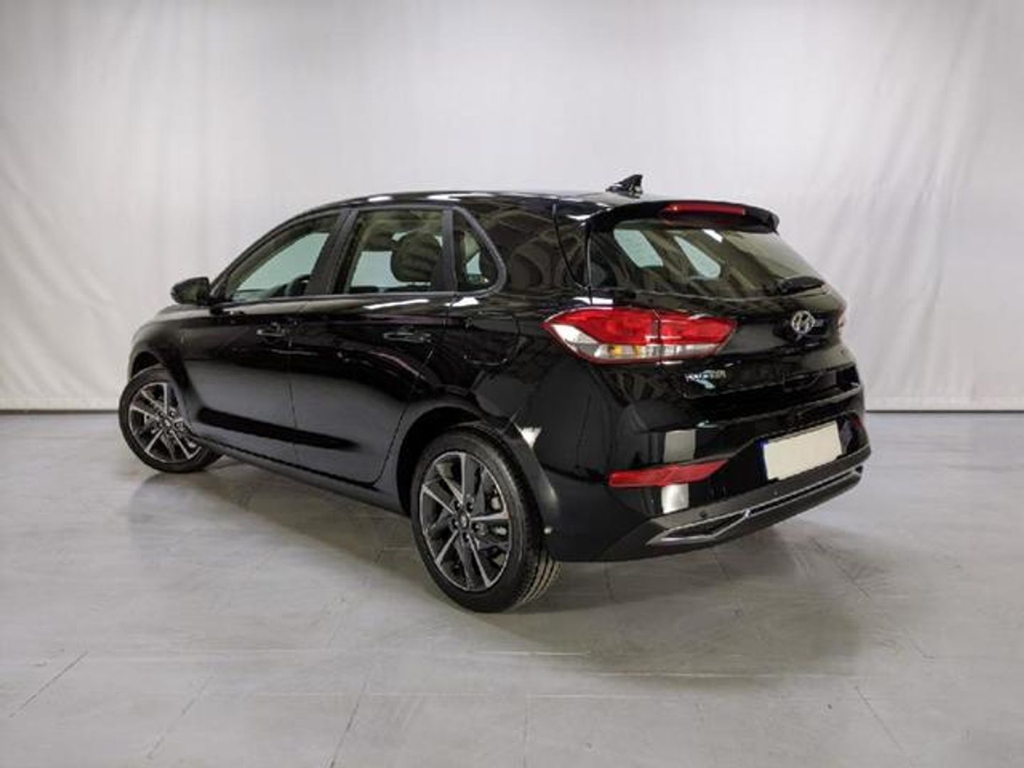 Hyundai i30 1.5 DPI Klass SLX 81 kW (110 CV) Negro Sedan