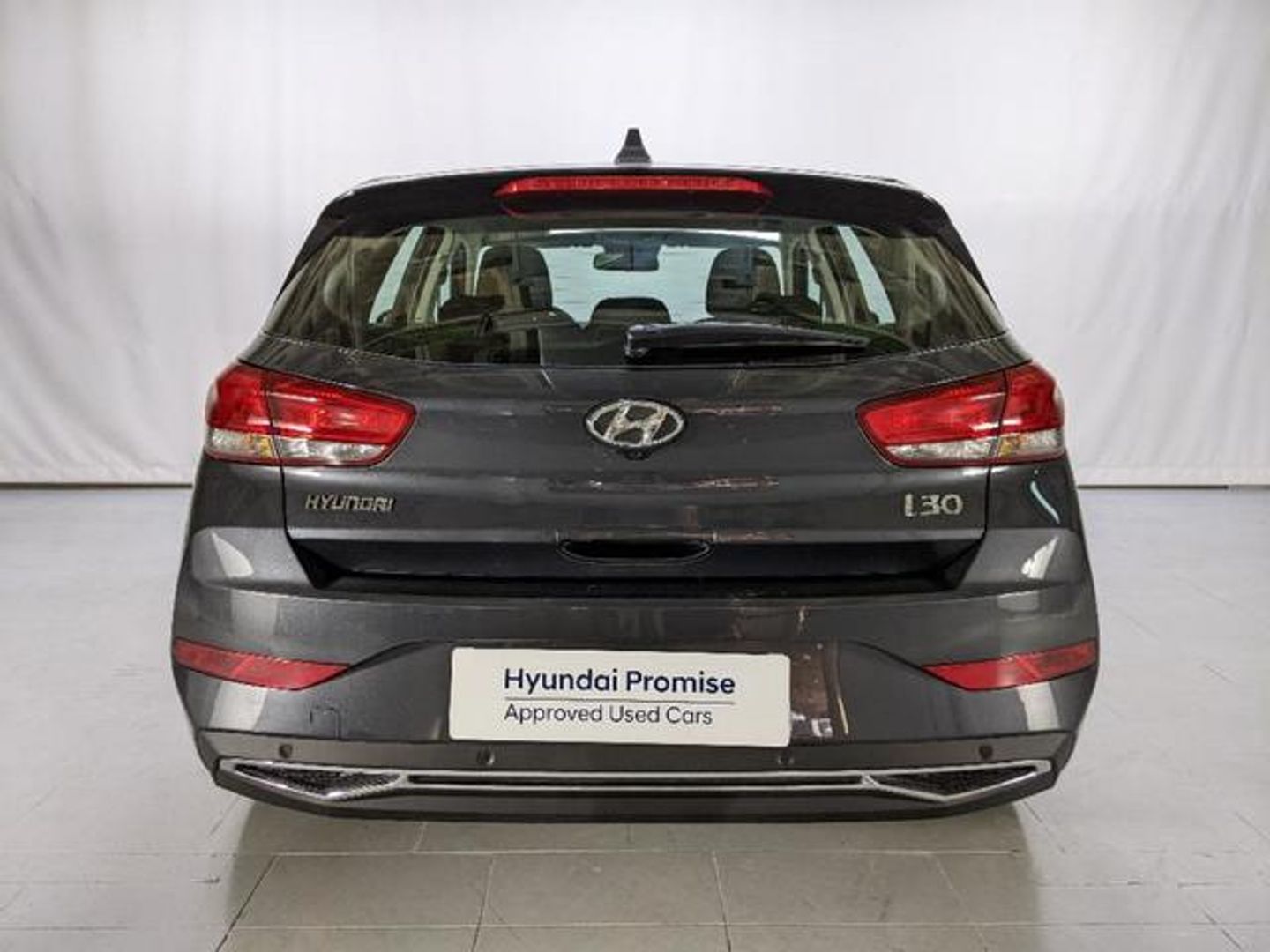 Hyundai i30 1.5 DPI Klass SLX 81 kW (110 CV) Gris Sedan
