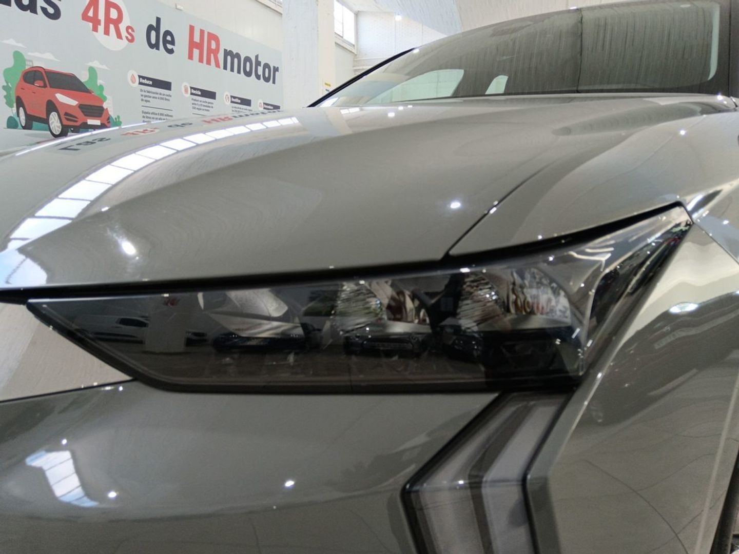 DS DS4 BlueHDi 130 Trocadero Auto 96 kW (130 CV) Gris Sedan
