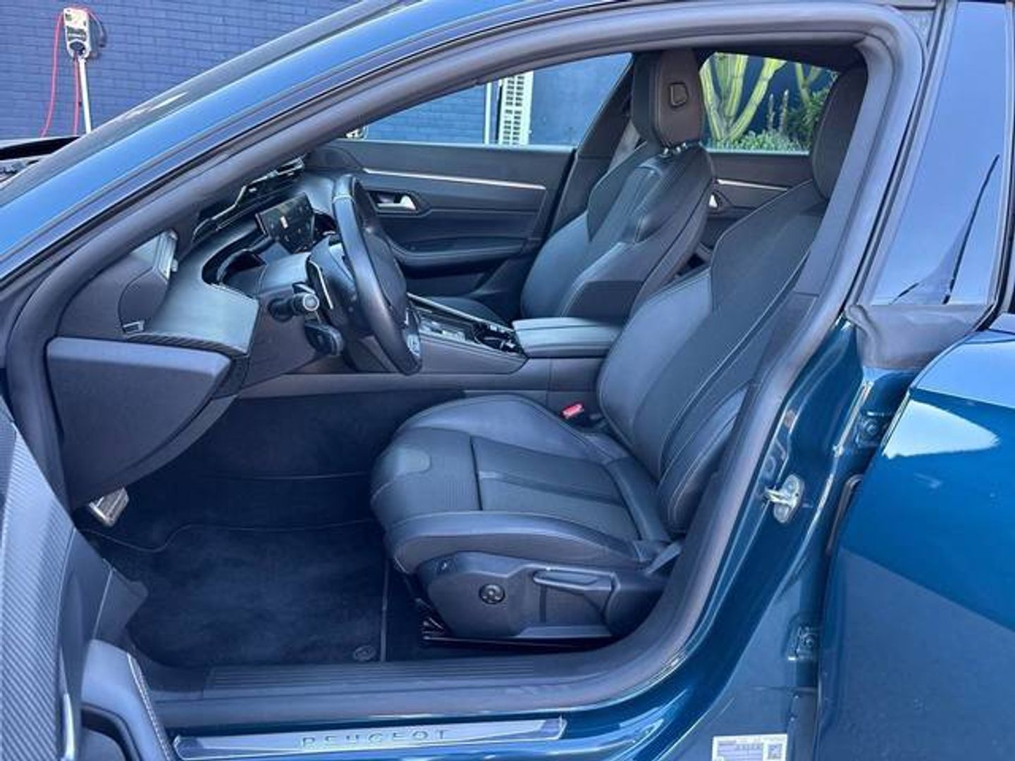 Peugeot 508 BlueHDi 130 S&S GT EAT8 96 kW (130 CV) Azul Sedan