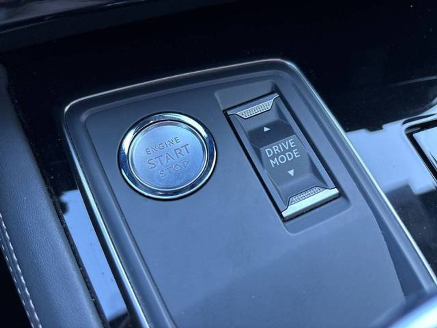 Peugeot 508 BlueHDi 130 S&S GT EAT8 96 kW (130 CV) Azul Sedan