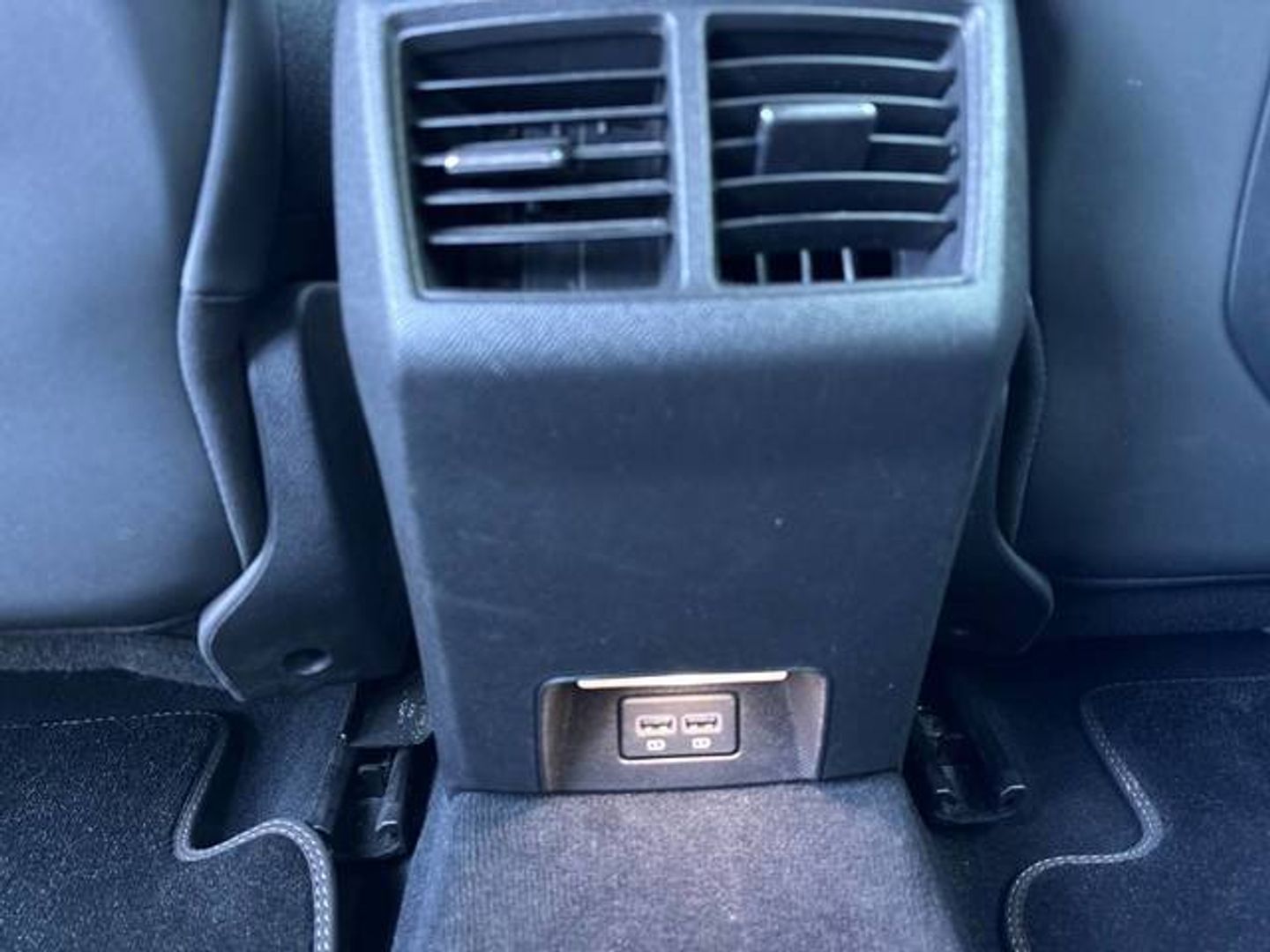 Peugeot 508 BlueHDi 130 S&S GT EAT8 96 kW (130 CV) Azul Sedan
