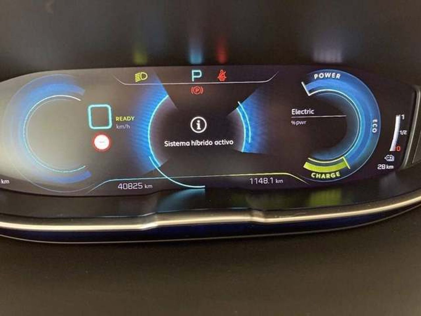 Peugeot 3008 Hybrid 225 Allure e-EAT8 165 kW (225 CV)