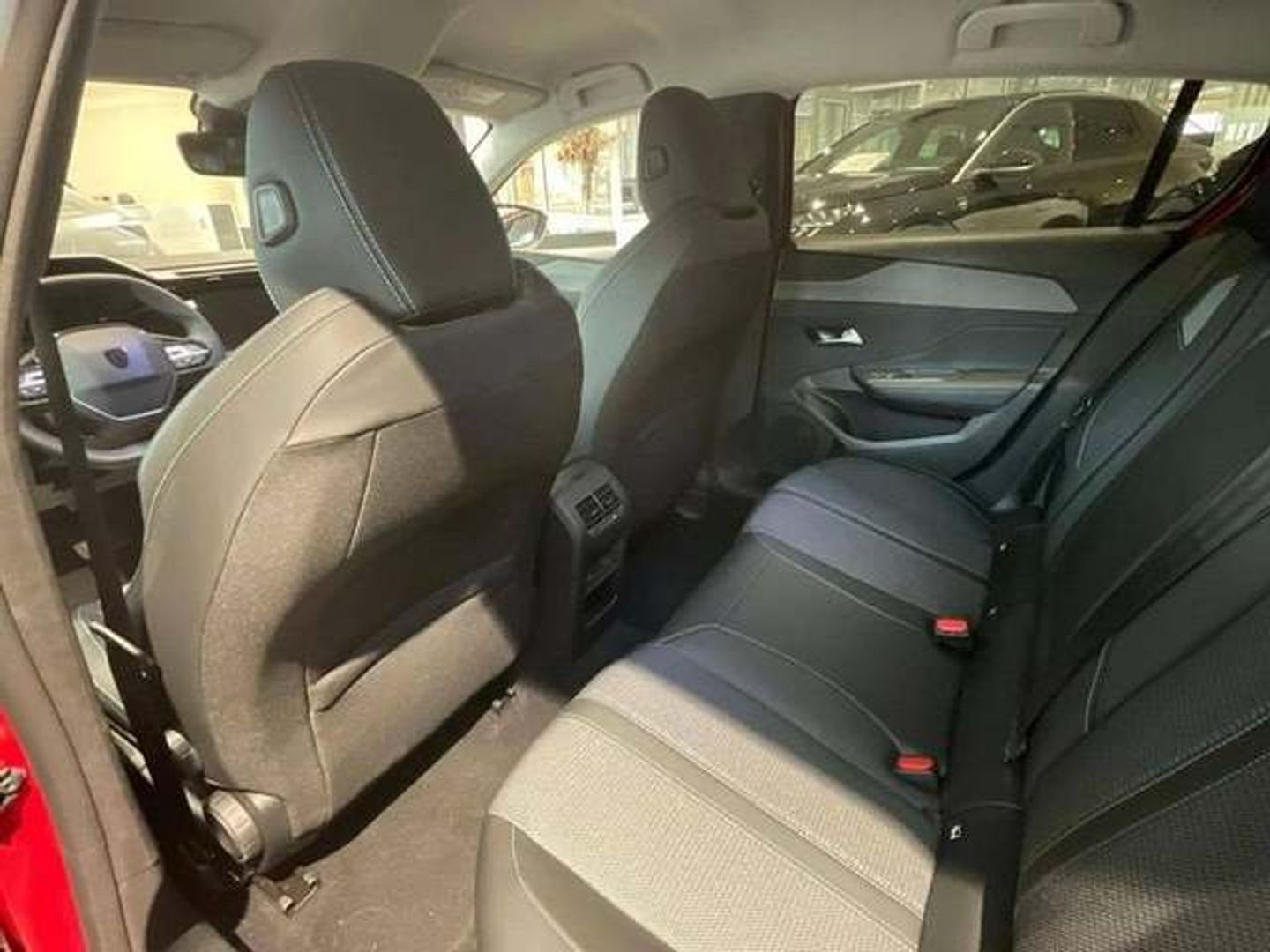 Peugeot 308 PureTech 130 S&S Allure EAT8 96 kW (130 CV)