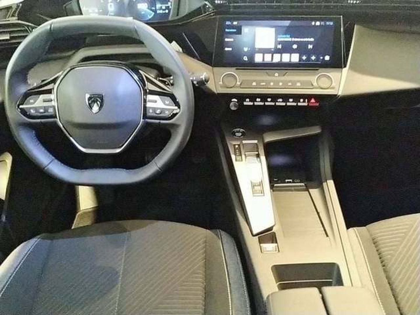 Peugeot 308 BlueHDi 130 S&S Active EAT8 96 kW (130 CV) Negro Compact