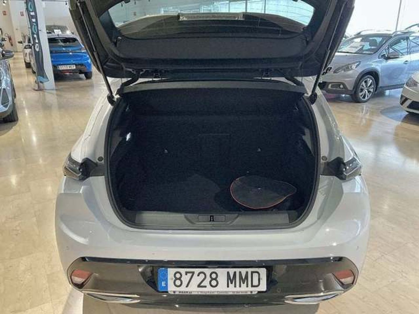 Peugeot e-308 First Edition Eléctrico 115 kW (156 CV) Blanco Sedan