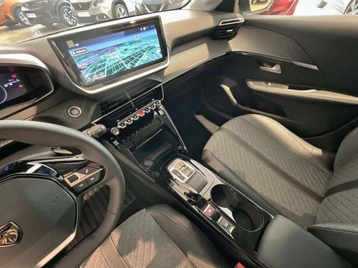 Peugeot 208 Allure Hybrid eDCS6 81 kW (110 CV) Gris Compact