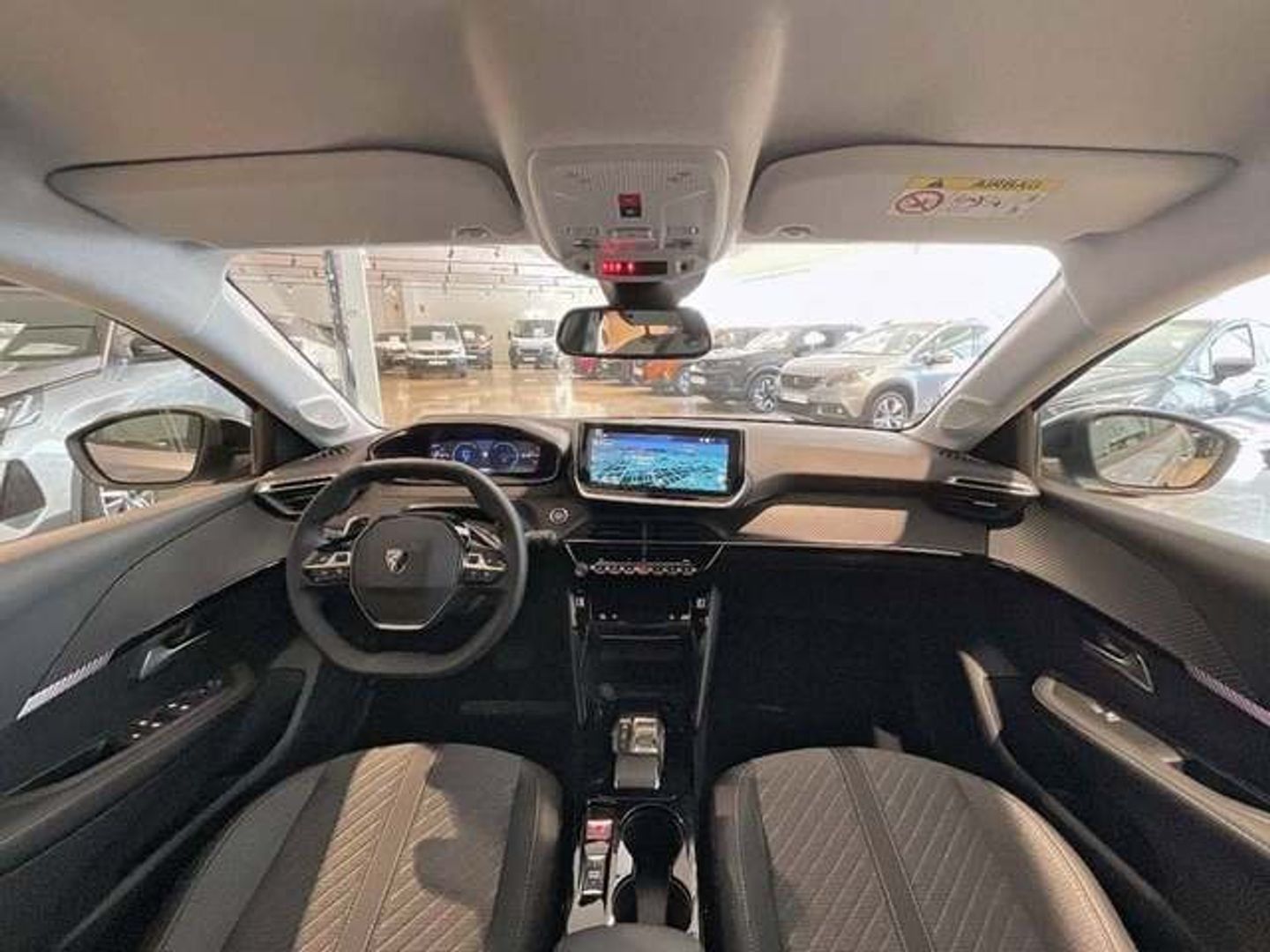Peugeot 208 Allure Hybrid eDCS6 81 kW (110 CV) Gris Compact