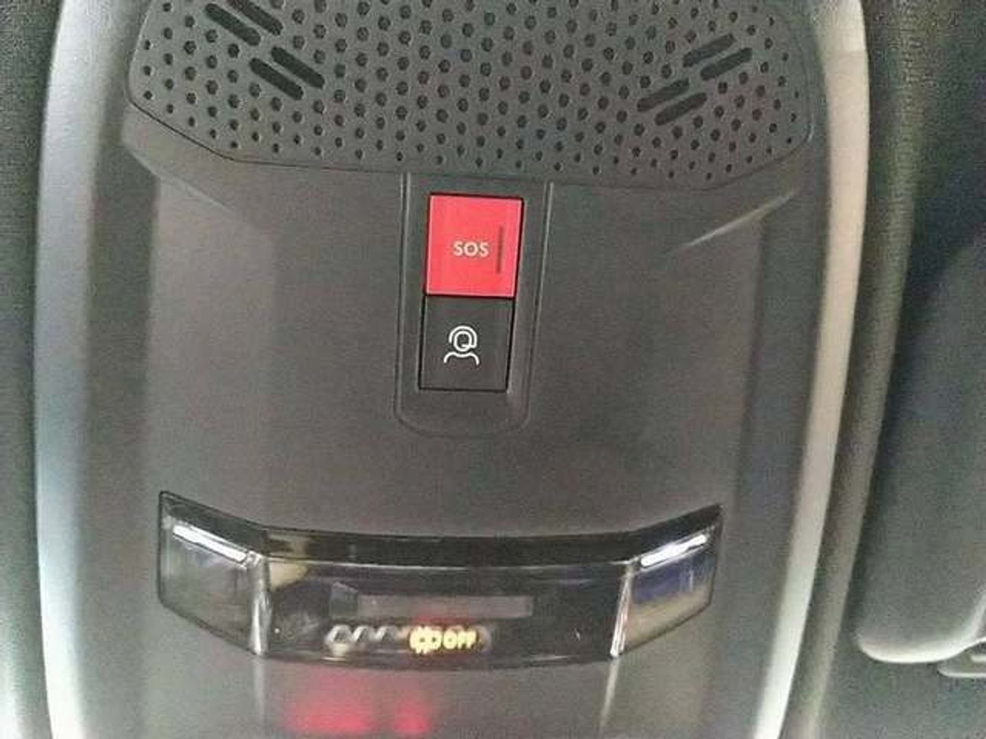 Peugeot 208 GT Hybrid eDCS6 107 kW (145 CV) Negro Sedan