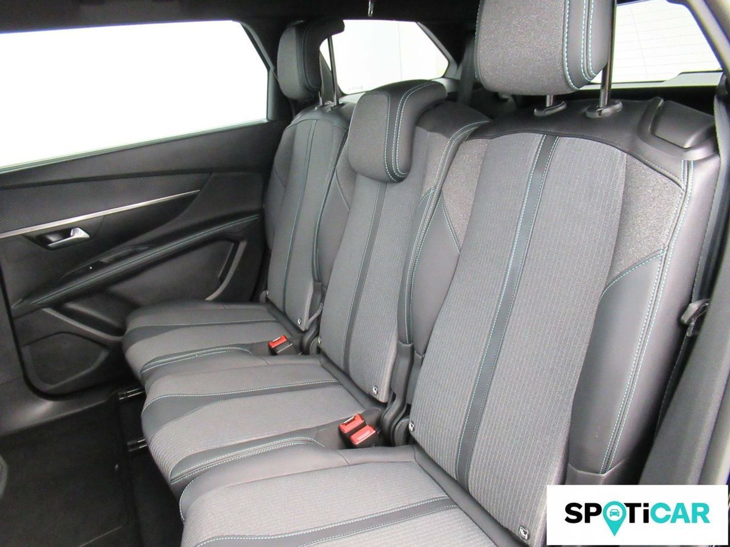 Peugeot 5008 BlueHDI 130 S&S Allure Pack EAT8 96 kW (130 CV)