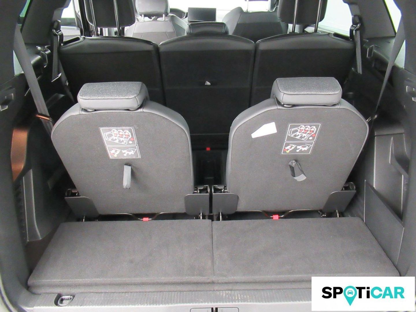 Peugeot 5008 BlueHDI 130 S&S Allure Pack EAT8 96 kW (130 CV)