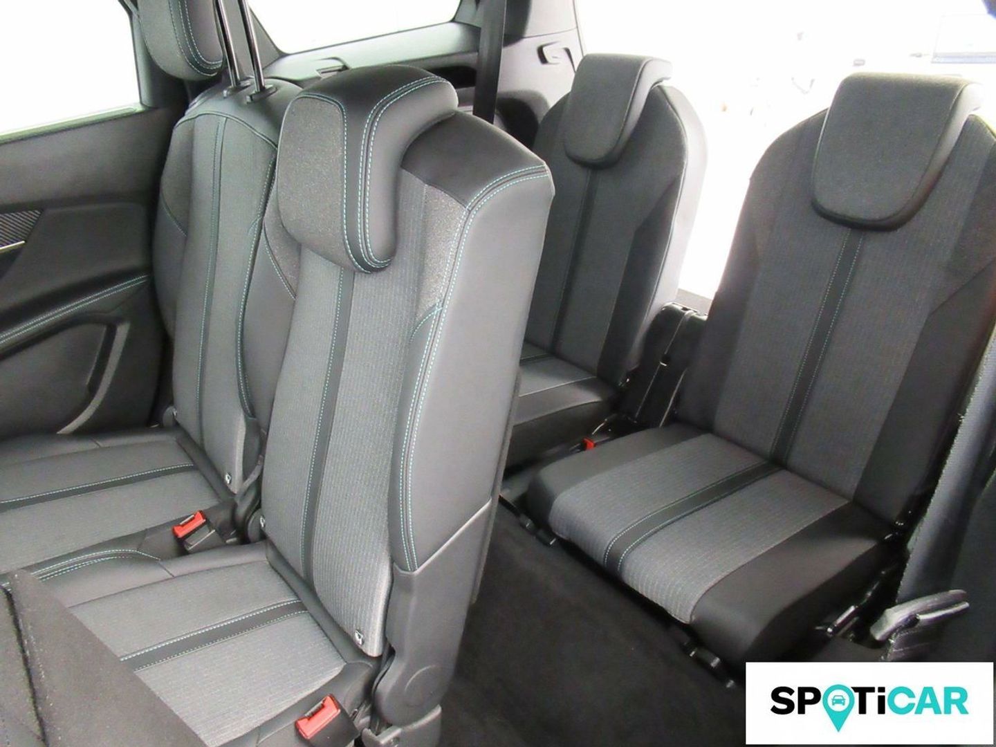 Peugeot 5008 BlueHDI 130 S&S Allure Pack EAT8 96 kW (130 CV)