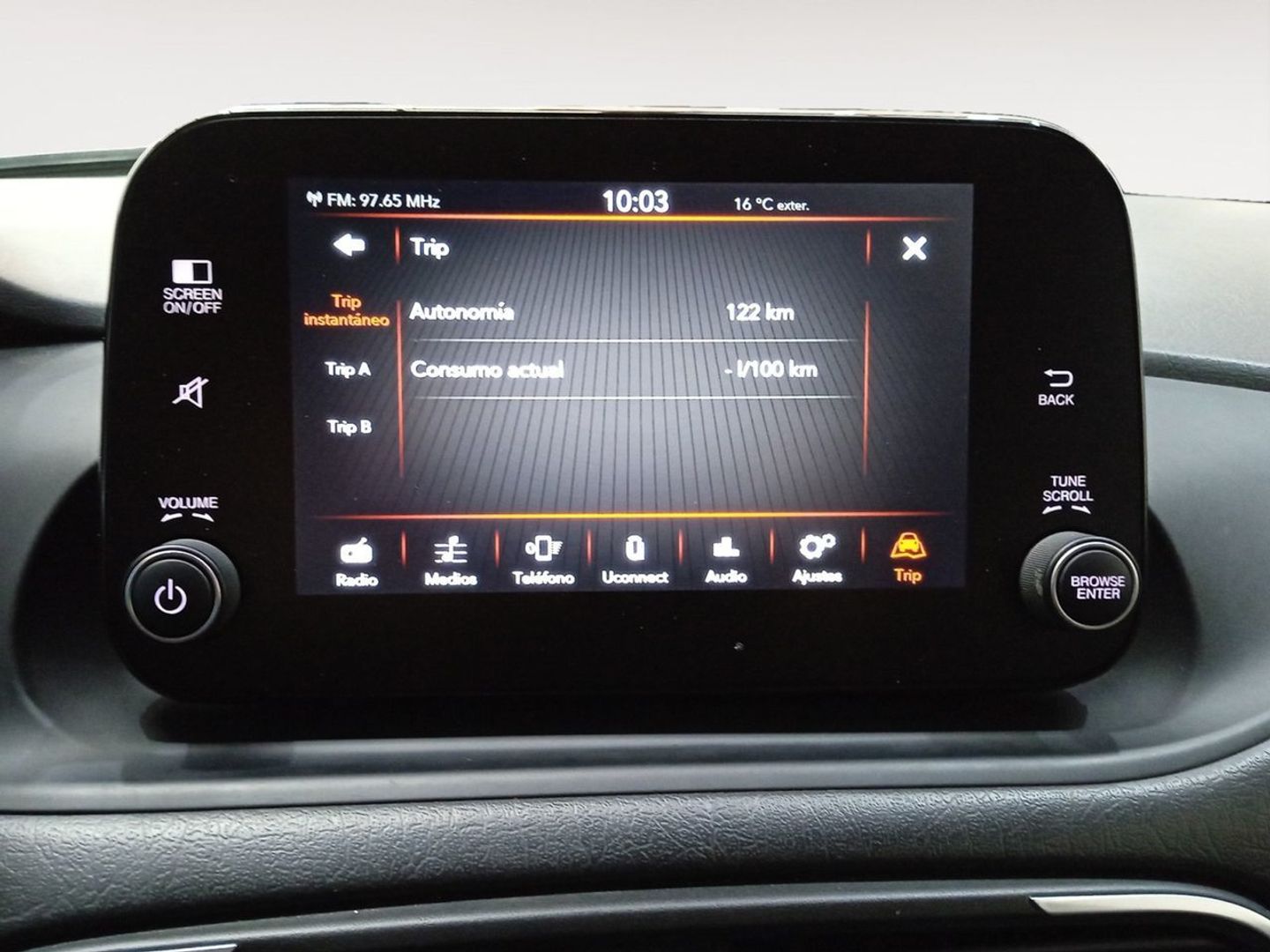 Fiat Tipo 1.0 Cross 73 kW (100 CV)