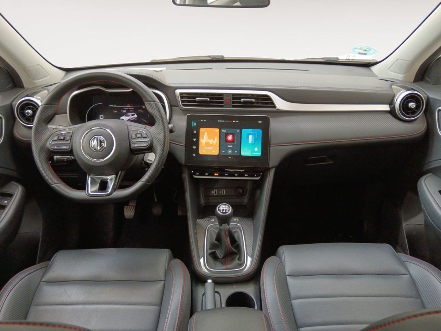 MG ZS 1.5 Luxury 78 kW (106 CV)