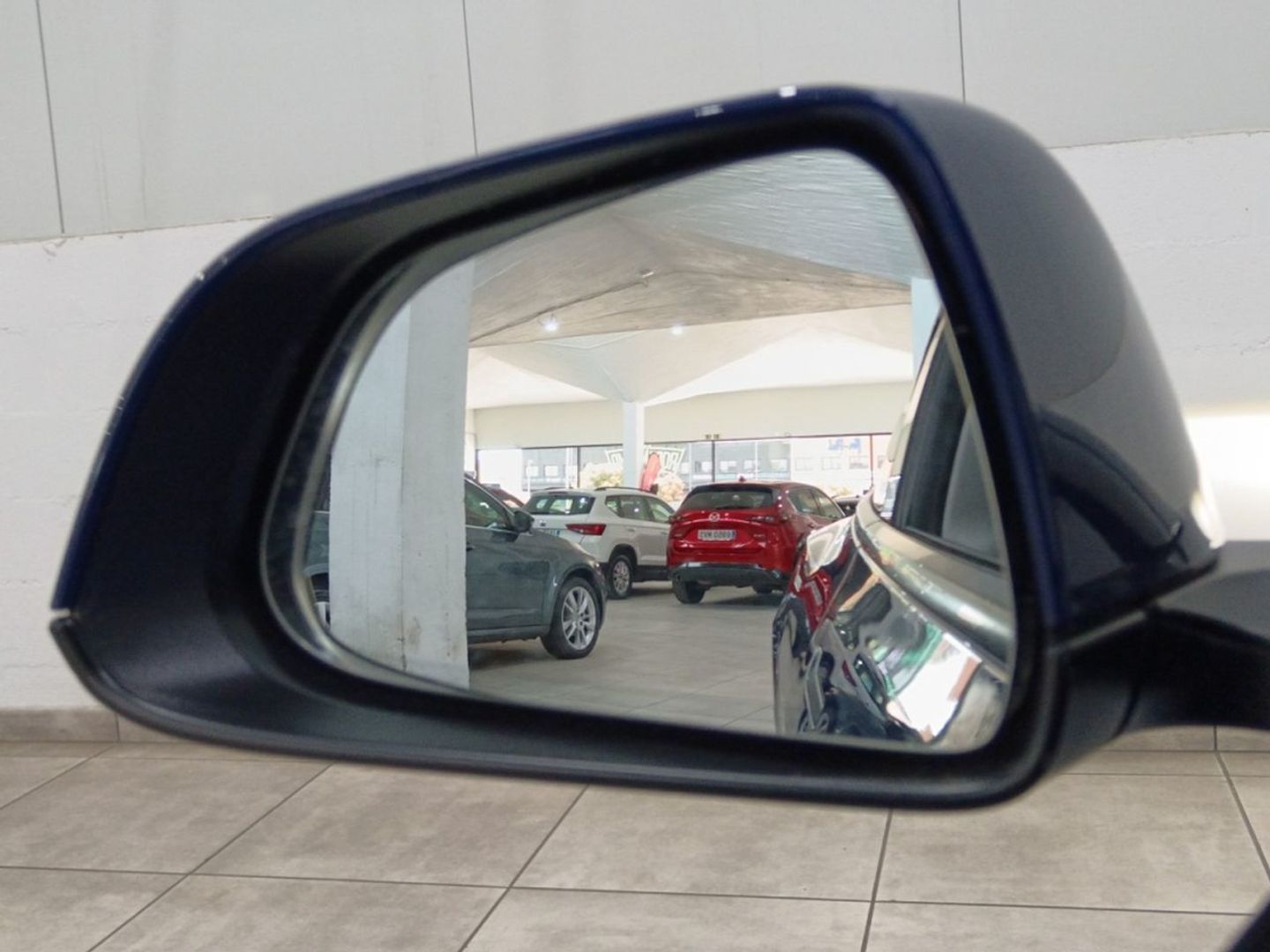 Tesla Model 3 Gran Autonomía 4WD 366 kW (498 CV) Azul Sedan