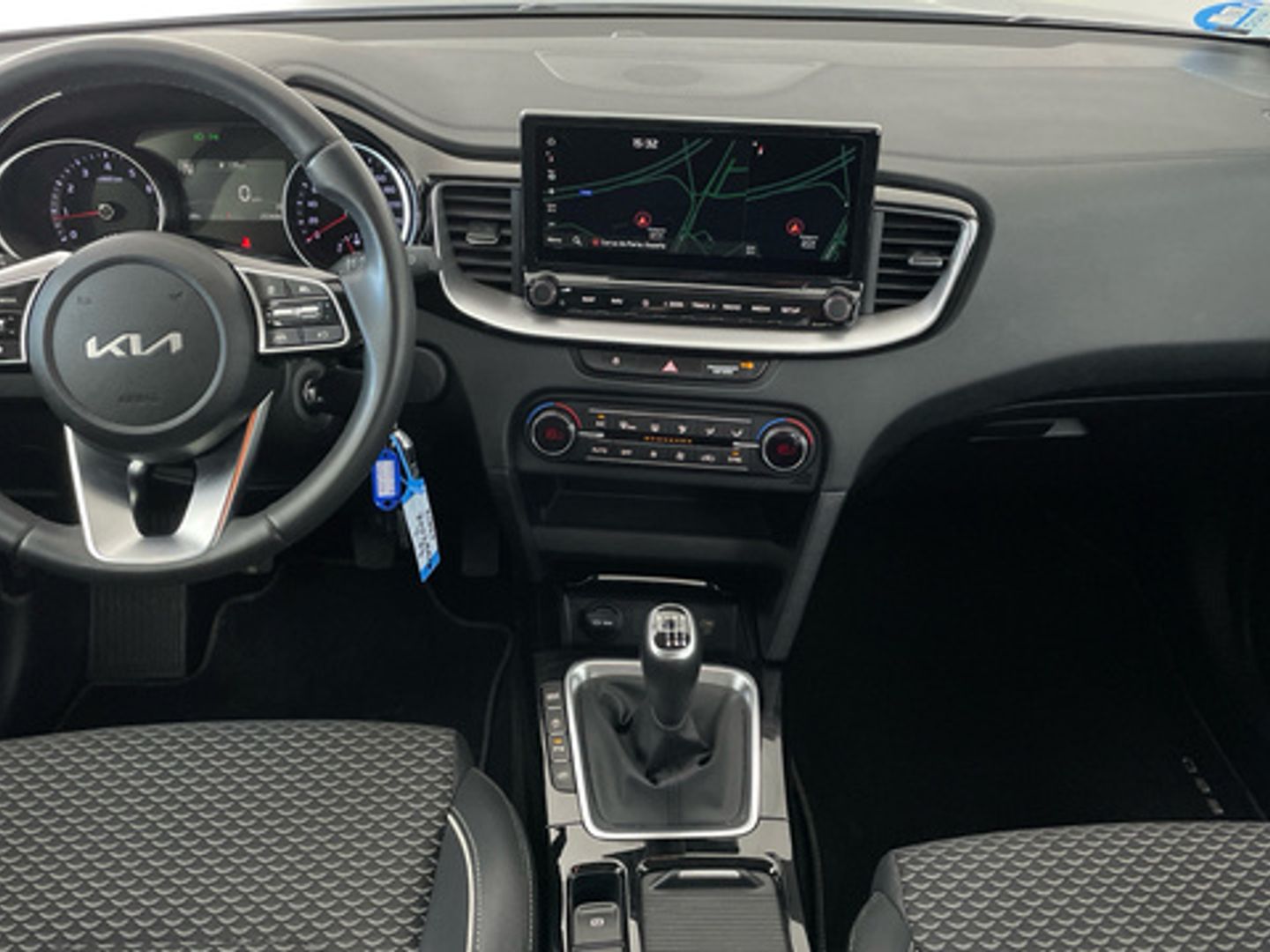 Kia XCeed 1.5 MHEV iMT Tech 118 kW (160 CV) Gris Plata SUV