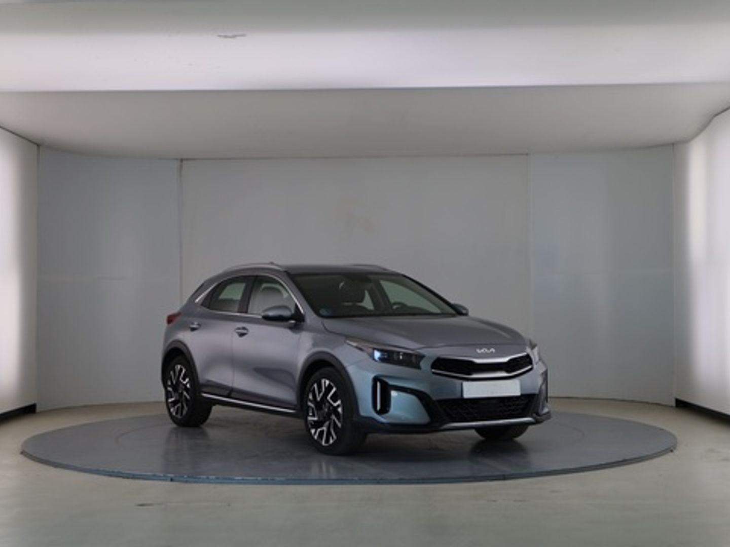 Kia XCeed 1.5 MHEV iMT Tech 118 kW (160 CV) Gris Plata SUV