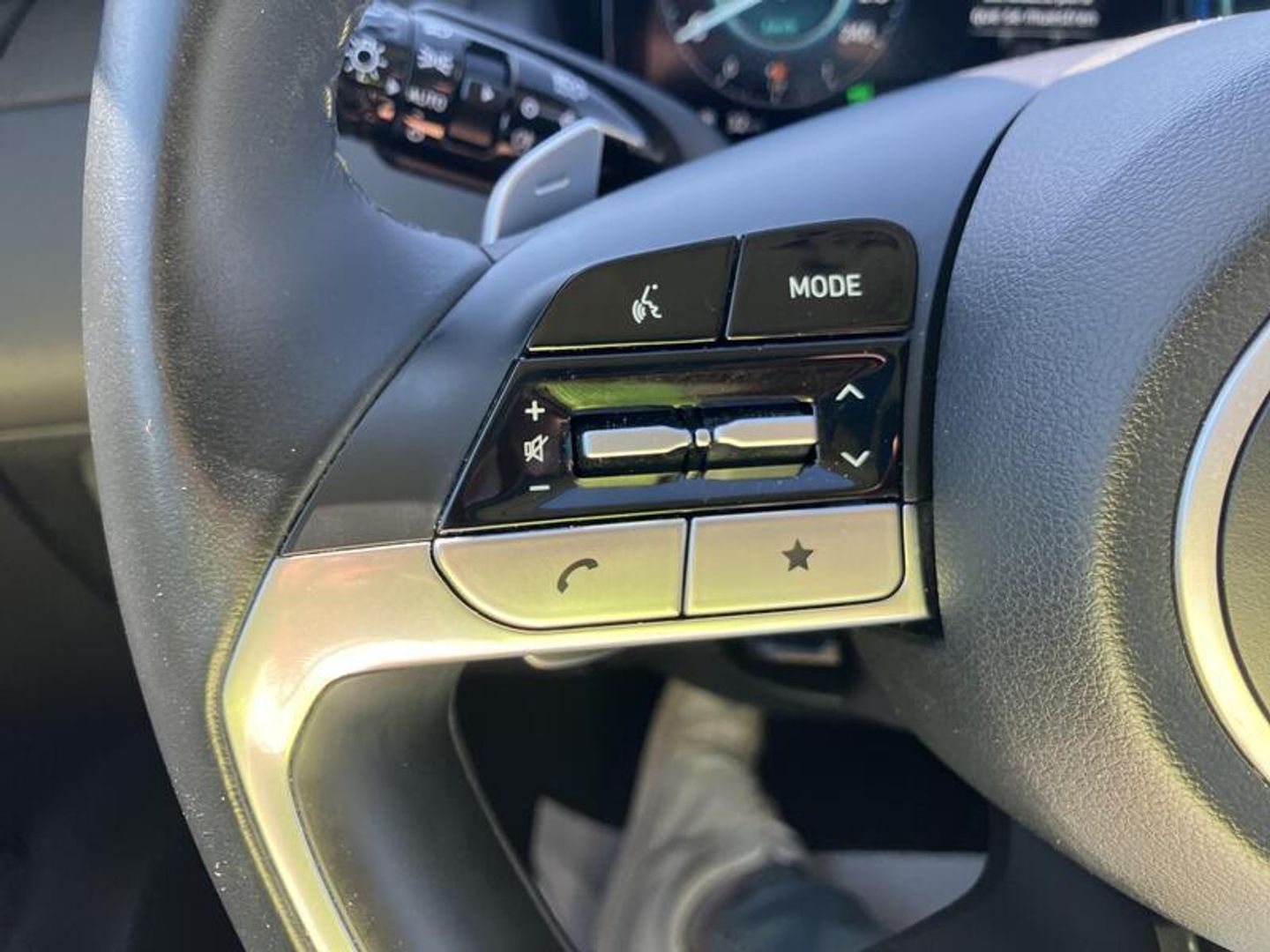 Hyundai Tucson 1.6 TGDI HEV Tecno Sky Auto 169 kW (230 CV) Blanco SUV